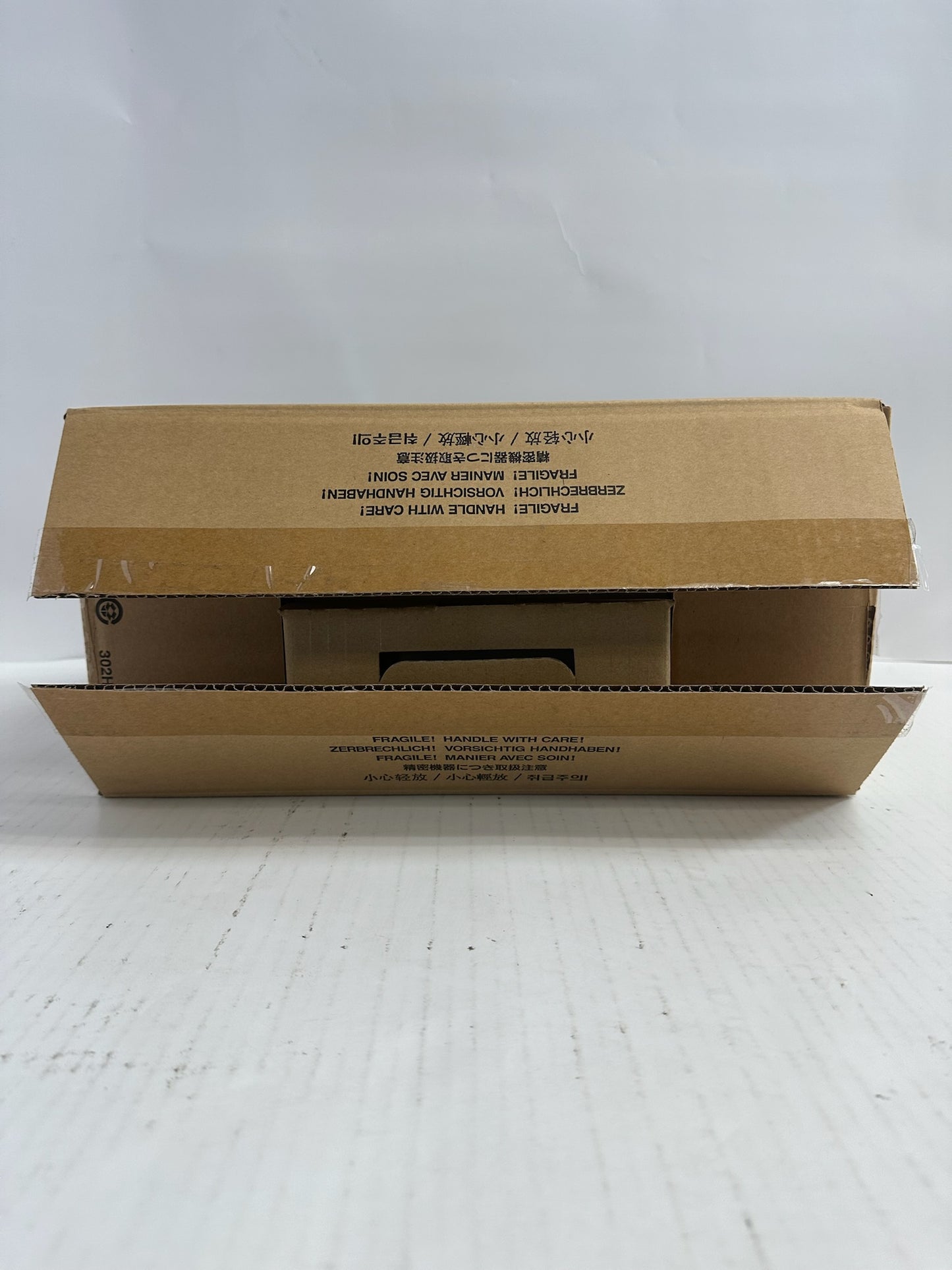 Open Genuine Kyocera ECOSYS P6030cdn, FS-C5350DN Fuser Unit FK-580U 302K893031