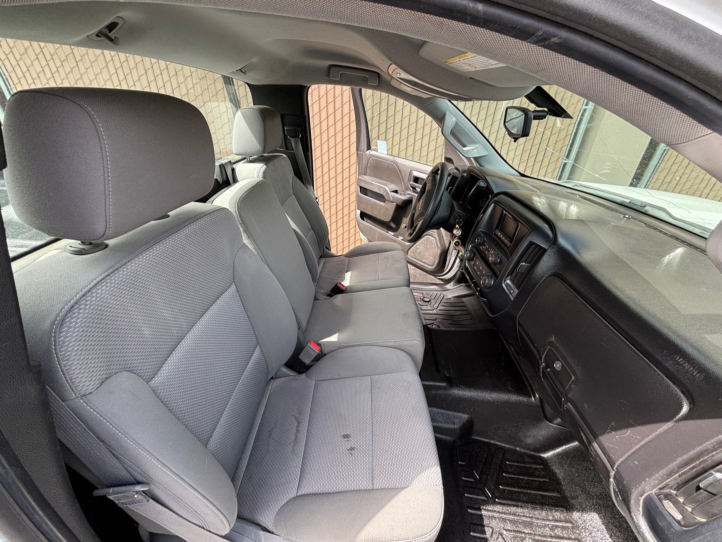 2015 Chevrolet Silverado 2500HD – 144,000 Miles – Strong & Reliable Workhorse