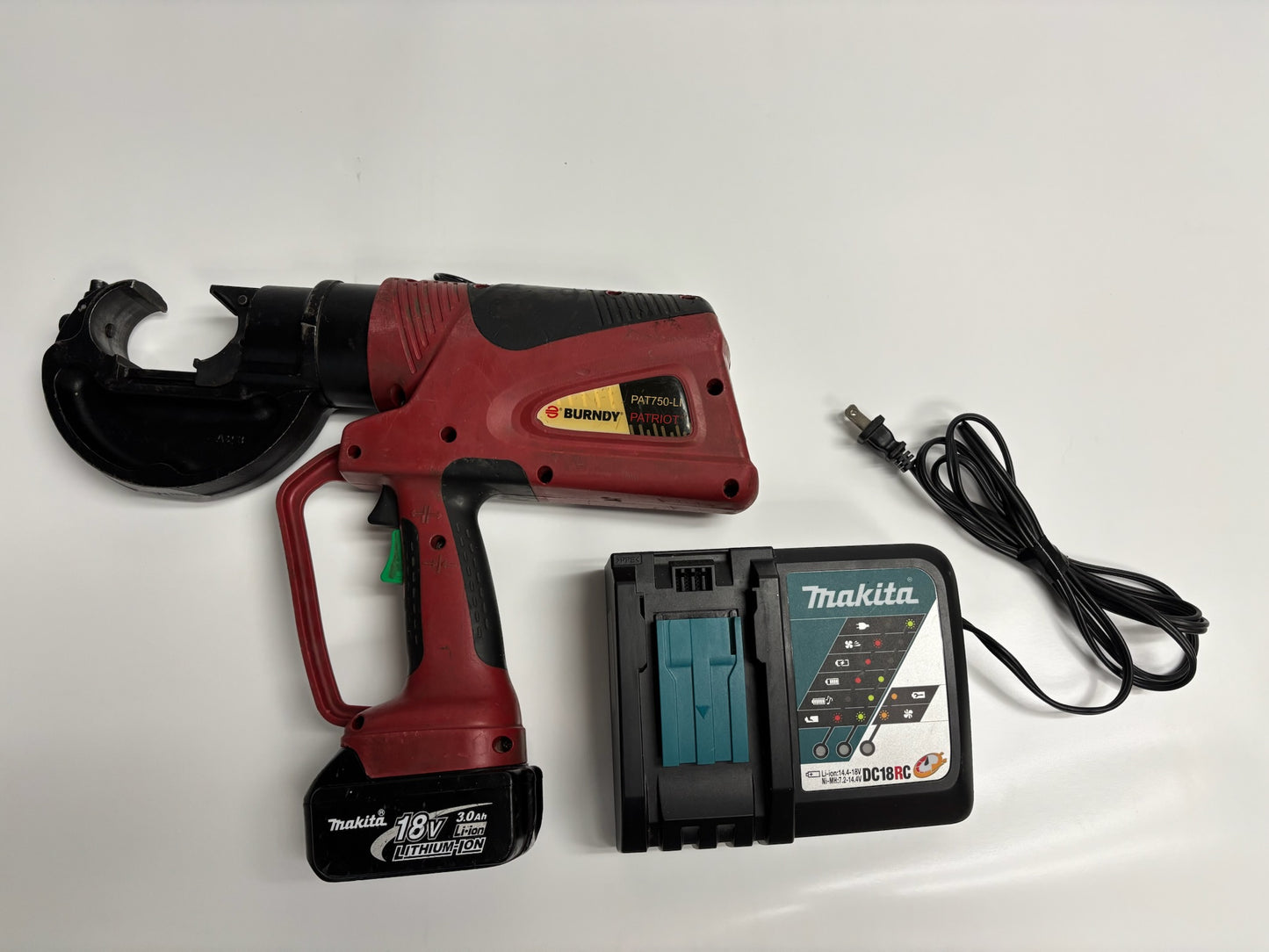 Burndy PAT-750-LI 12 Ton Hydraulic Crimp Tool (3.0AH Battery and Charger)