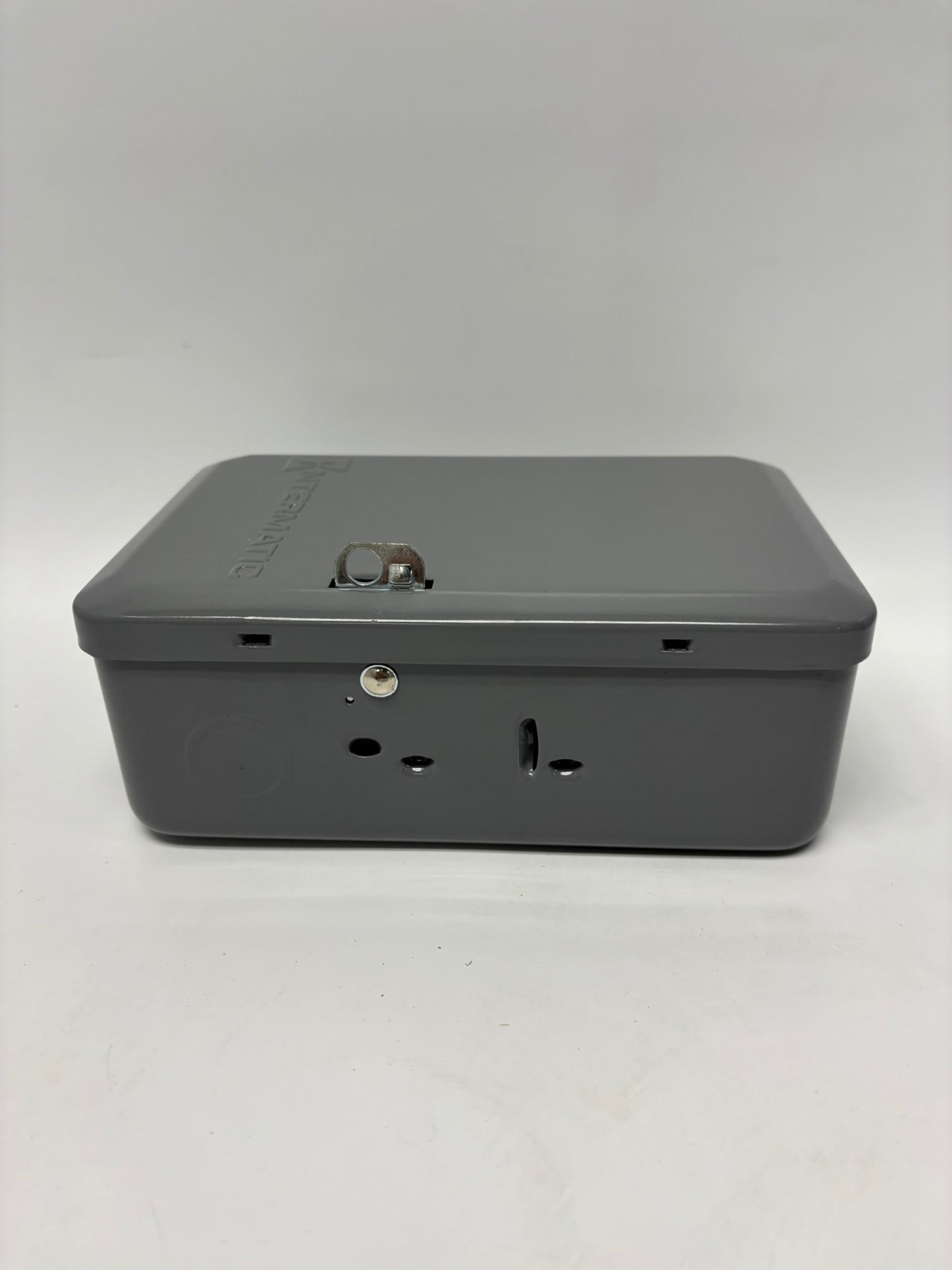 Intermatic T104 24-Hour Mechanical Time Switch, 208-277 VAC 60Hz, DPST (Used)