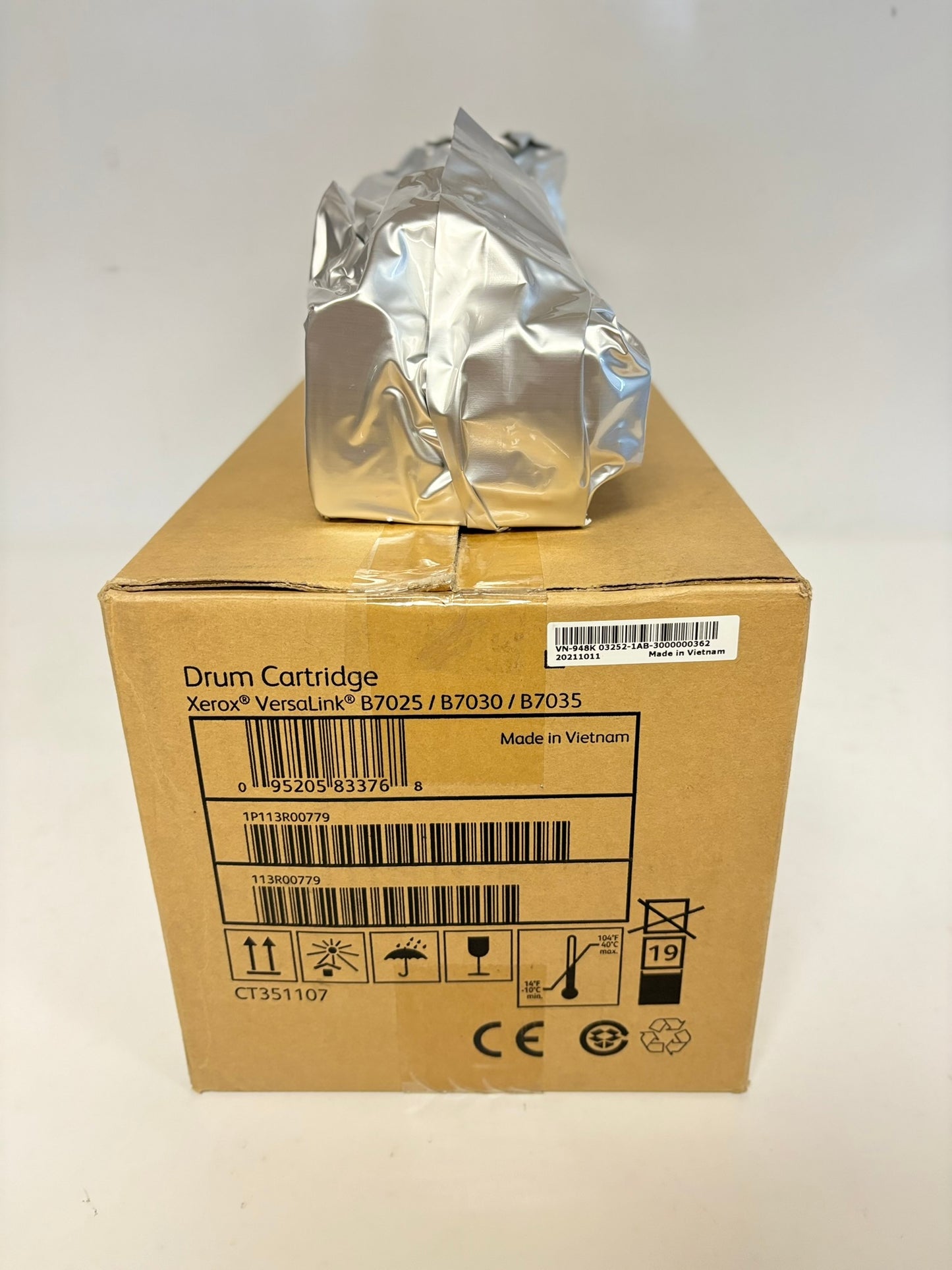 New Open OEM Xerox B7025,B7030,B7035 Drum Cartridge (113R00779) Same Day Ship