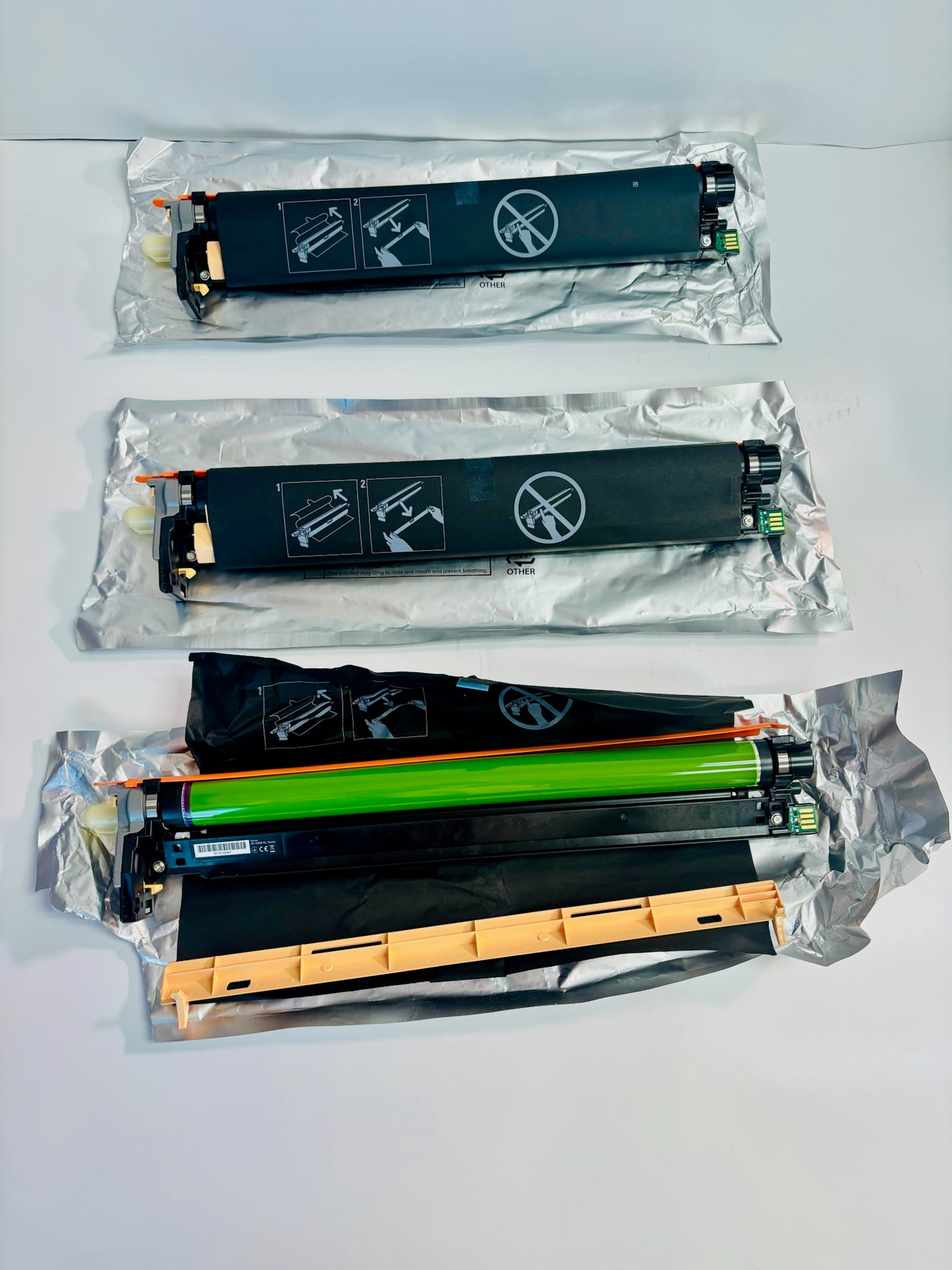 3 Open Seal Genuine Xerox AltaLink C8130,C8135,C8145 Drum Cartridge 013R00681