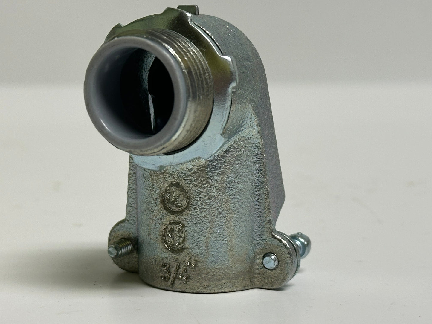 25 PK RACO 3203 90° Connector – 3/4 in., Zinc, for Flex or MC Cable