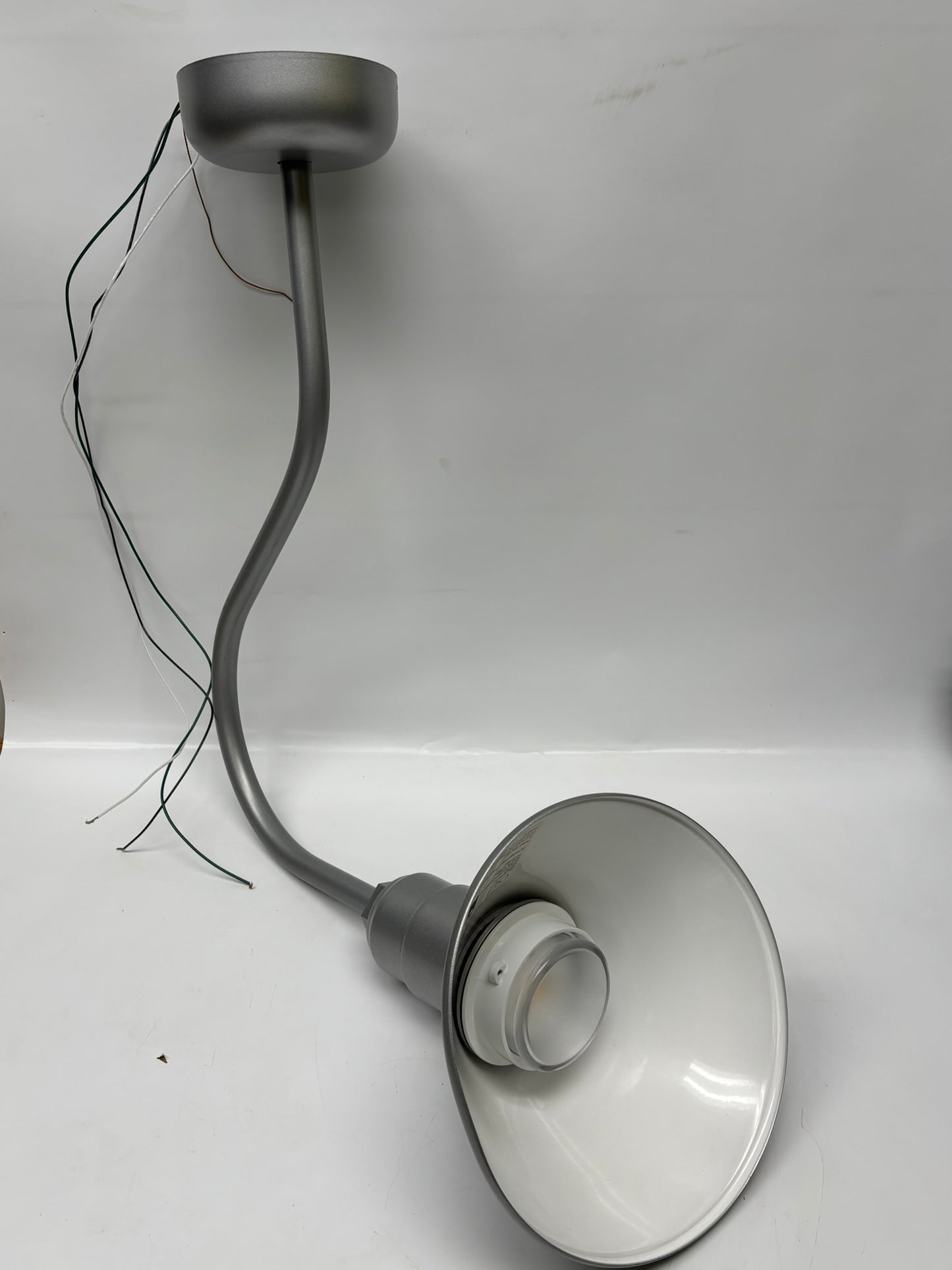 CSL Lighting E327611 Light Fixture With Stand 18W MAX 120VAC 50/60HZ Fixture SKU: RA10LED1835PNA-2