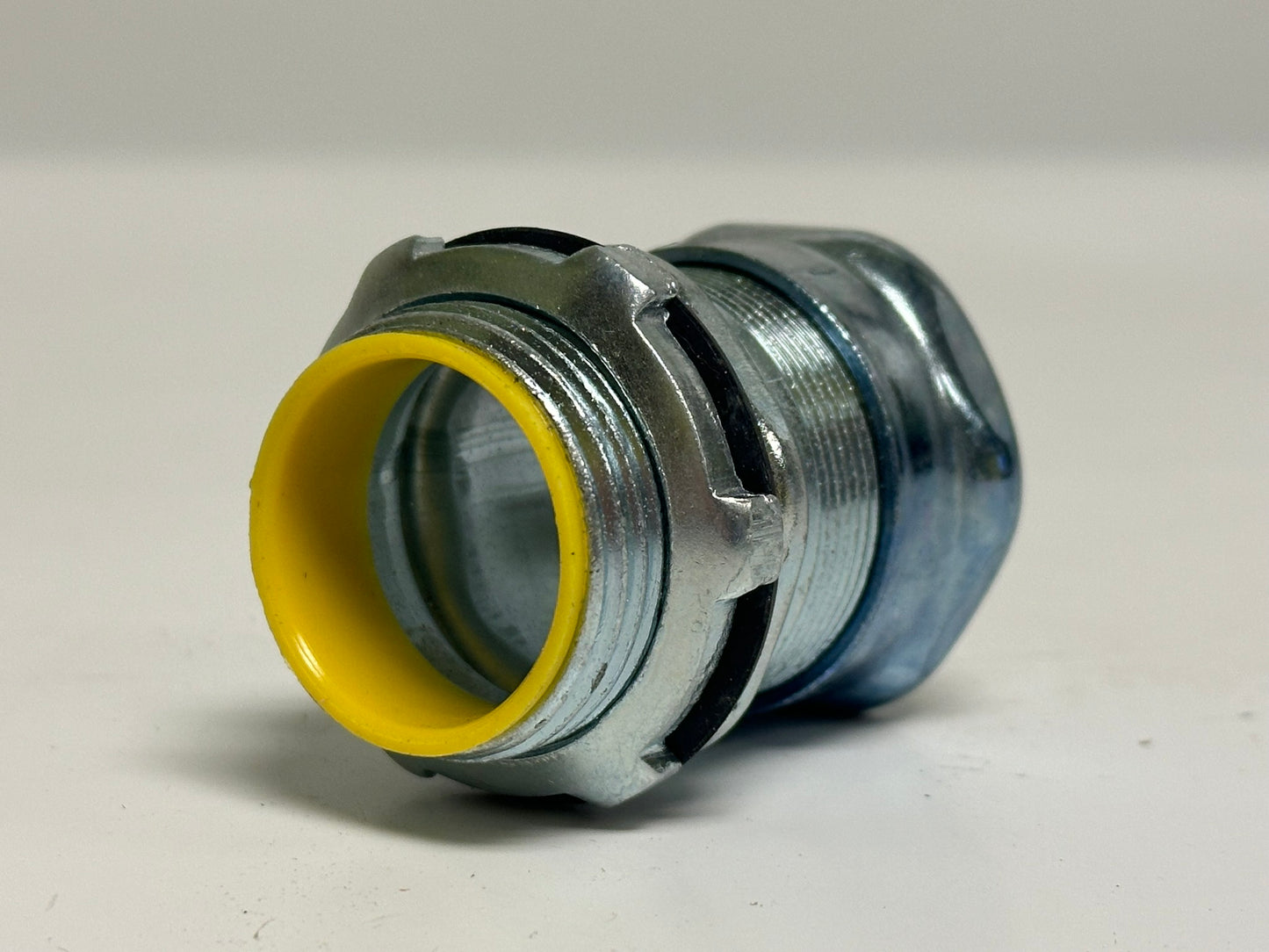 14 PK Arlington 822ART 1" EMT Compression Connector – Steel, Rain Tight & Concrete Tight