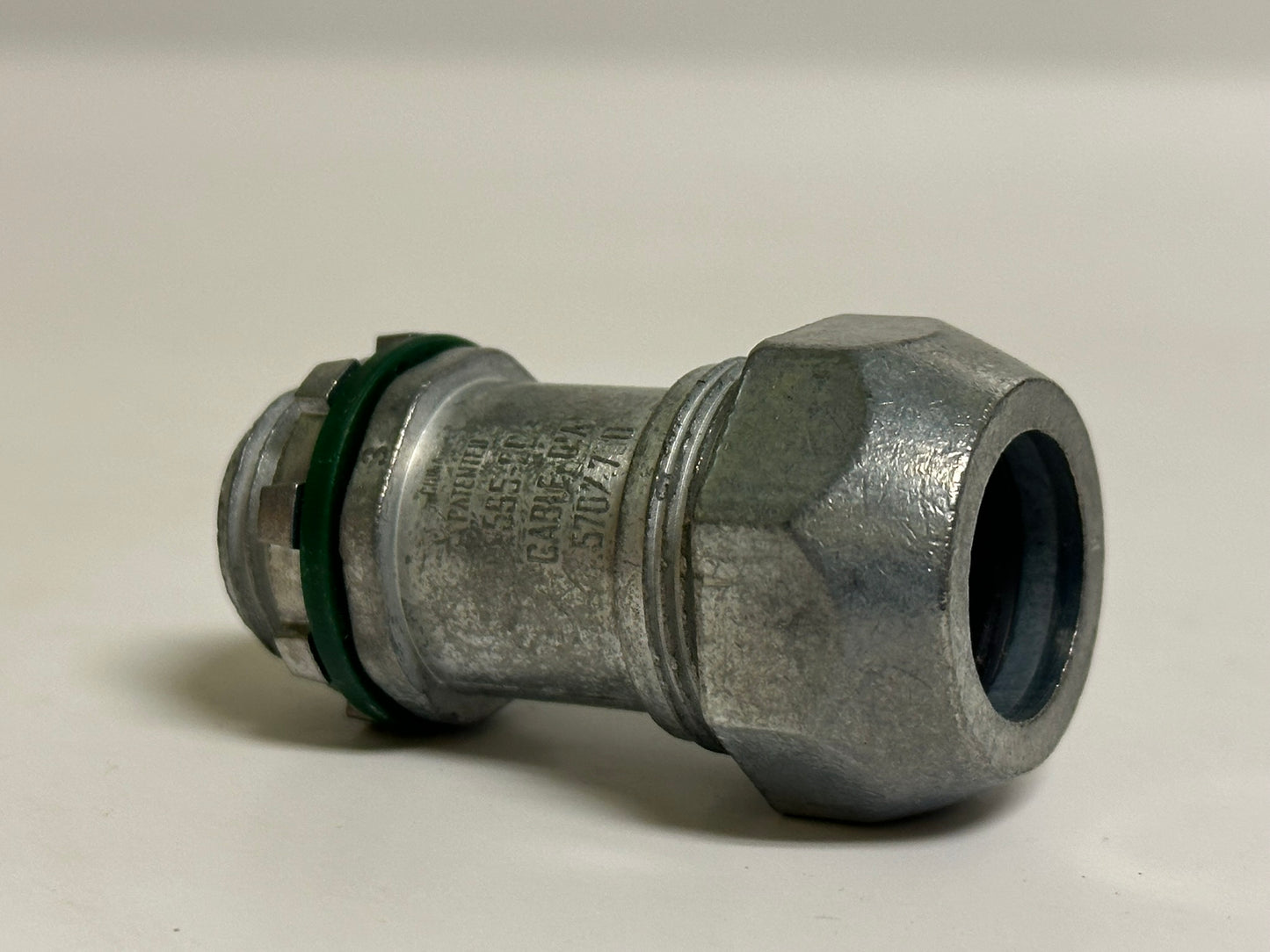 AFC-595-U 1/2" Jacketed MC Cable Connector – Zinc Die-Cast, Non-Insulated