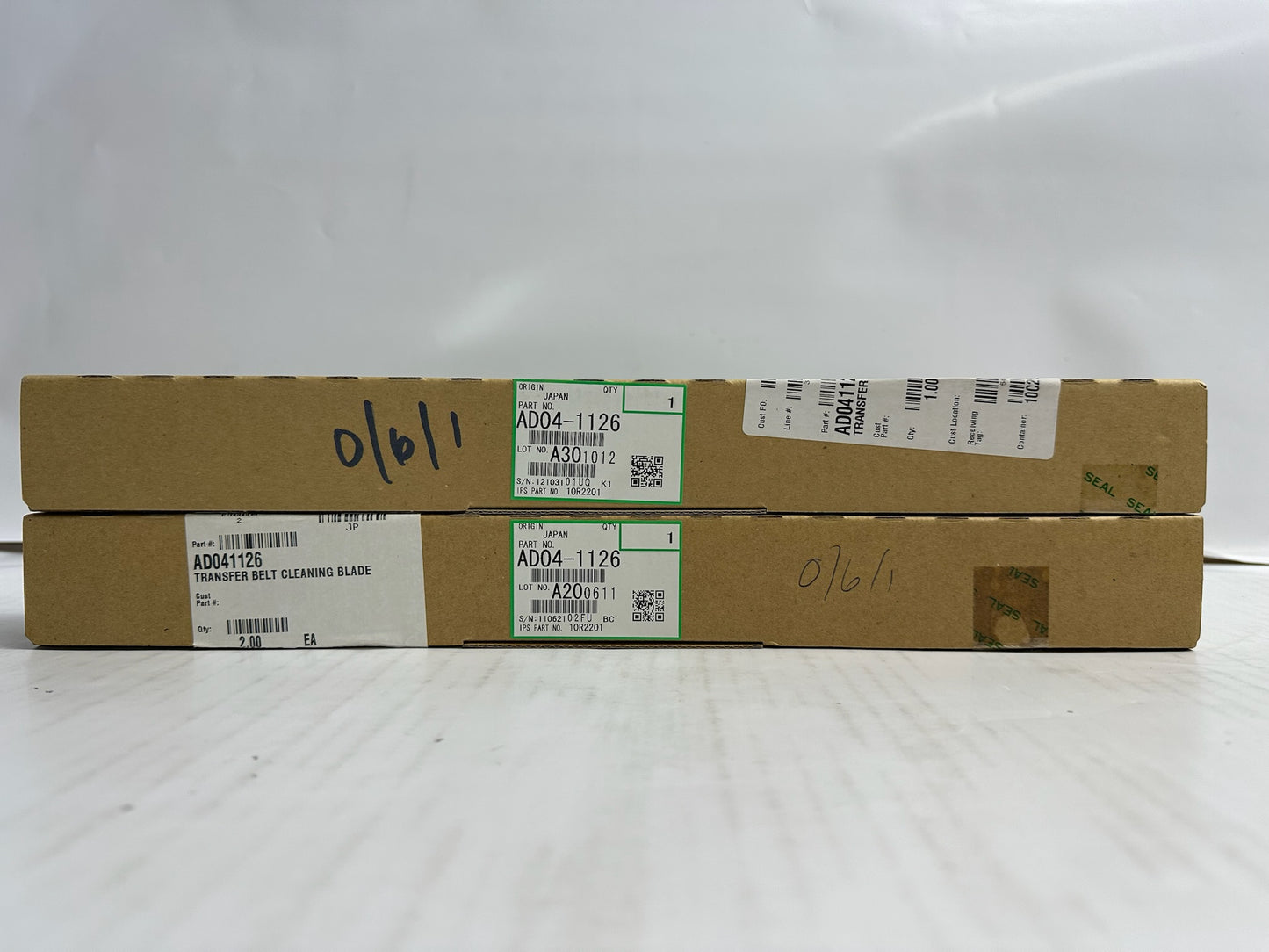 2 Genuine Ricoh Aficio1060,1075 Transfer Belt Cleaning Blade AD04-1126, AD041126