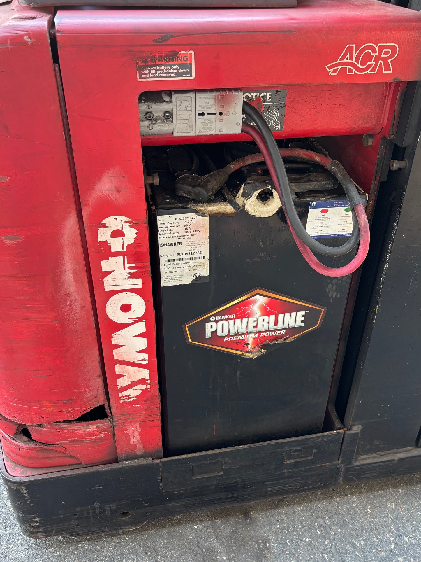 2011 Raymond 560-0PC30TT Low Hours 456 Stand Up Electric Order Picker 36V 118-Inch Reach