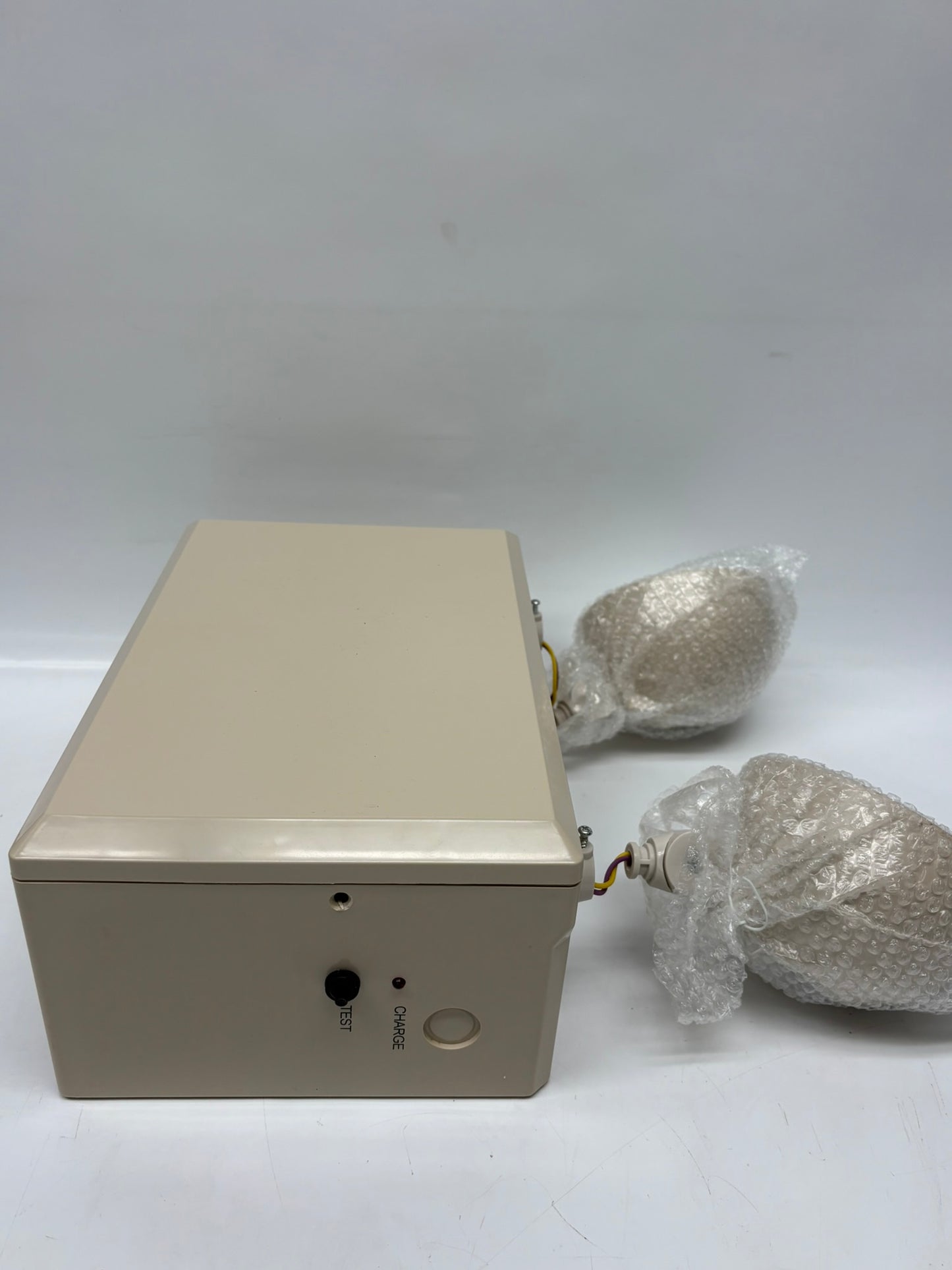 DXR1210 100 Watt 12V Heavy Duty Emergency Lighting Unit
