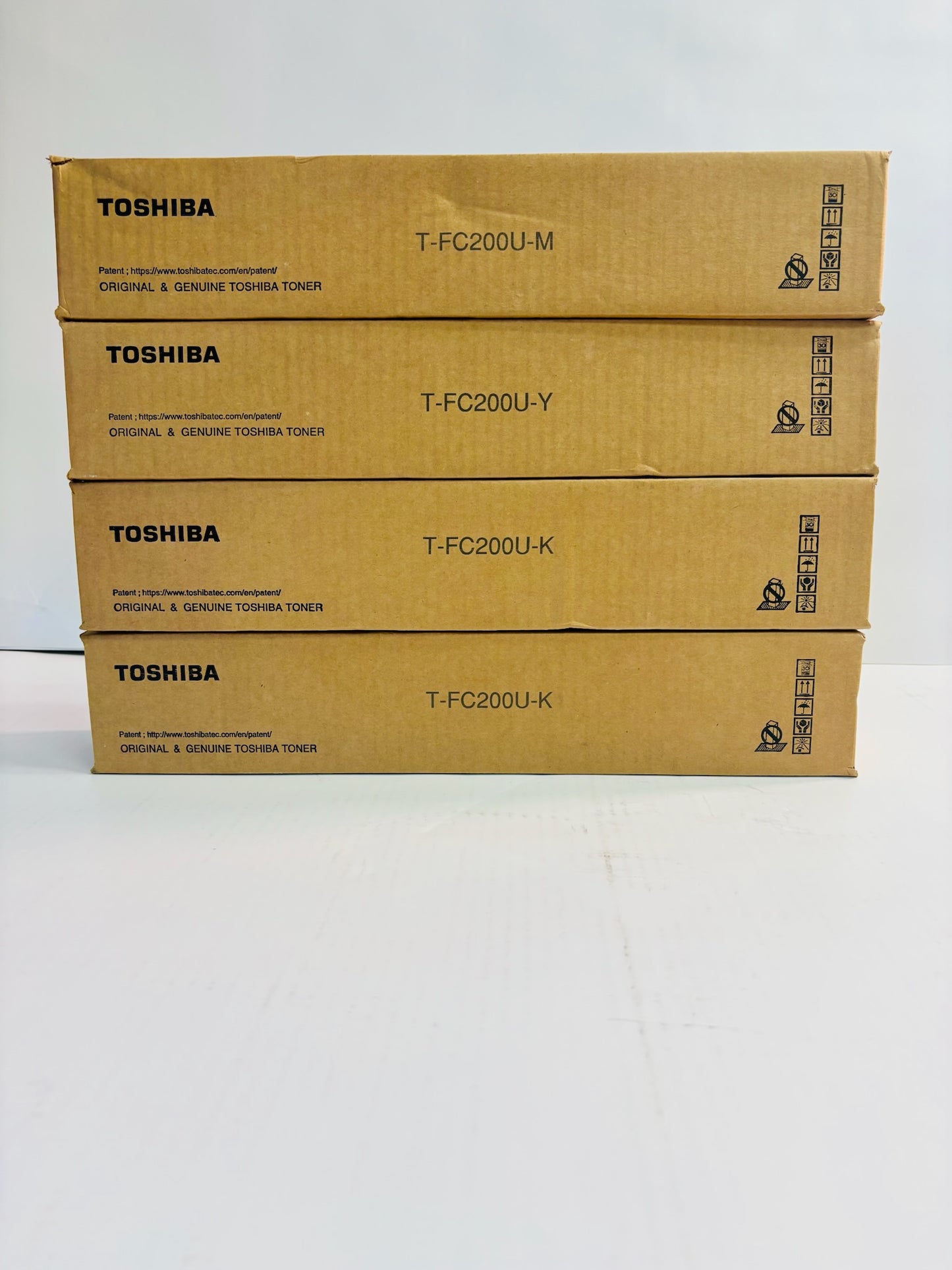 4 OEM Toshiba ESTUDIO 2000AC,2500AC Magenta, Yellow & Black Toner T-FC200U MYKK