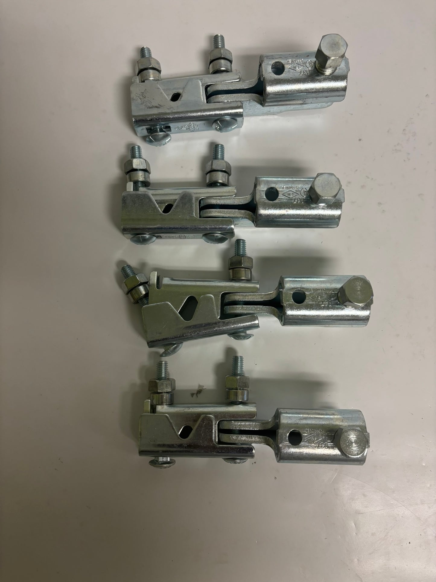 4 PK nVent CADDY CSBR1 Trapeze Sway Brace for Seismic Pipe Support