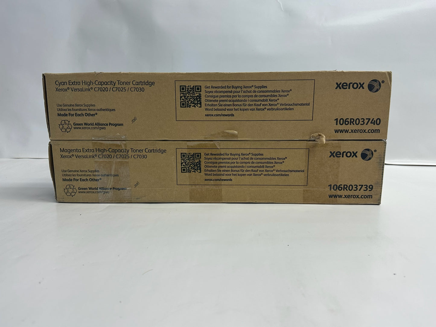 2 OEM Xerox VLC7020,C7025 Cyan & Mag Extra High Cap. Toner 106R03739,106R03740