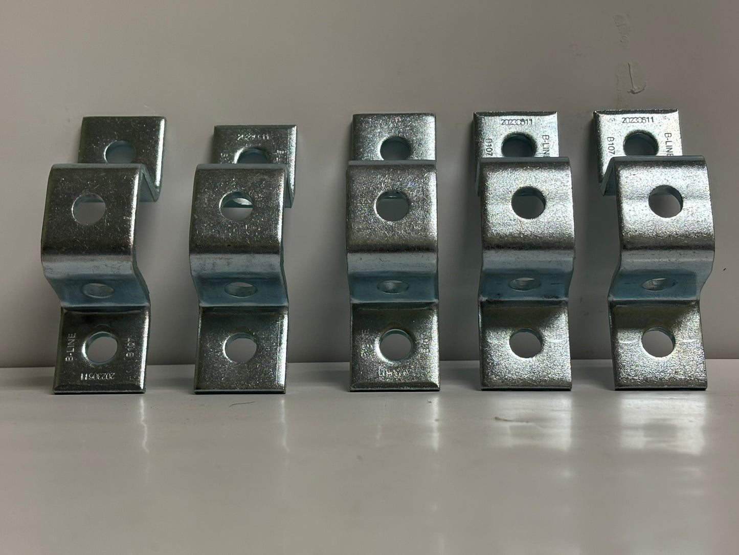 5 PK B-Line B107 U-Shaped Support Bracket for 1-5/8" Strut Channels