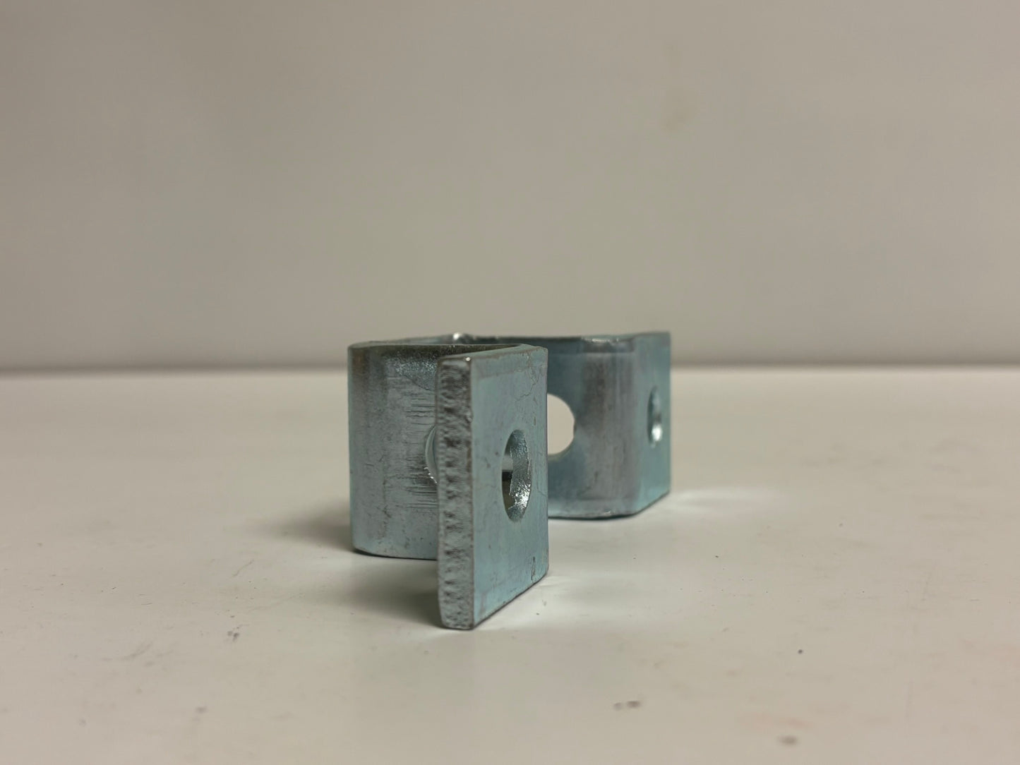 5 PK B-Line B107 U-Shaped Support Bracket for 1-5/8" Strut Channels