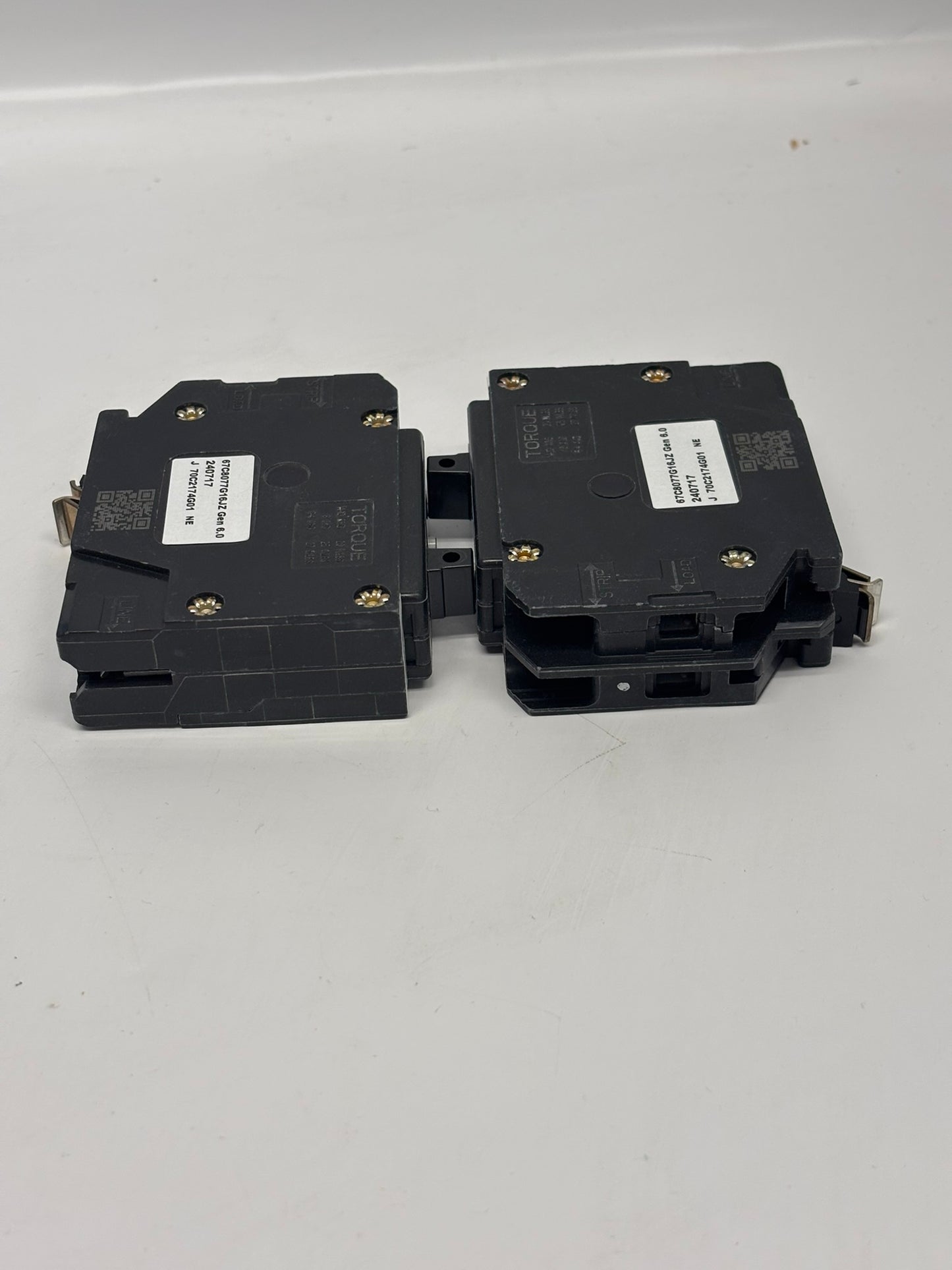 2 Pack Eaton BRP120DF BR Plug On Neutral LoadCenter Circuit Breaker with Arc Fault & Ground Fault Protection