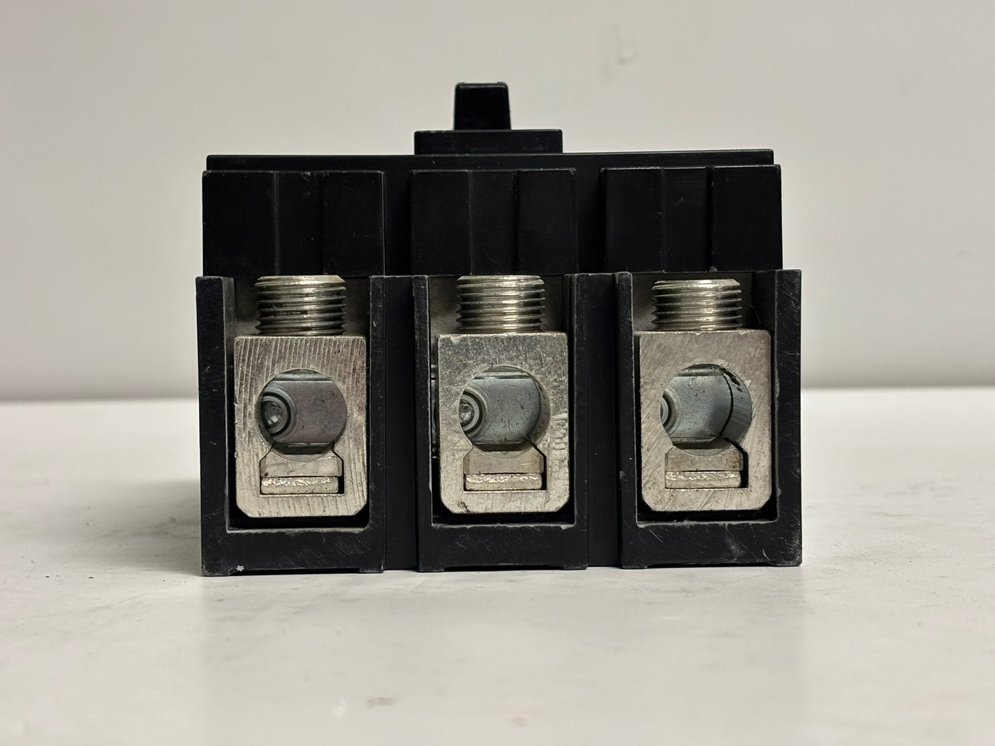 Square D QBL32100 100A 3-Pole 240V Circuit Breaker by Schneider Electric