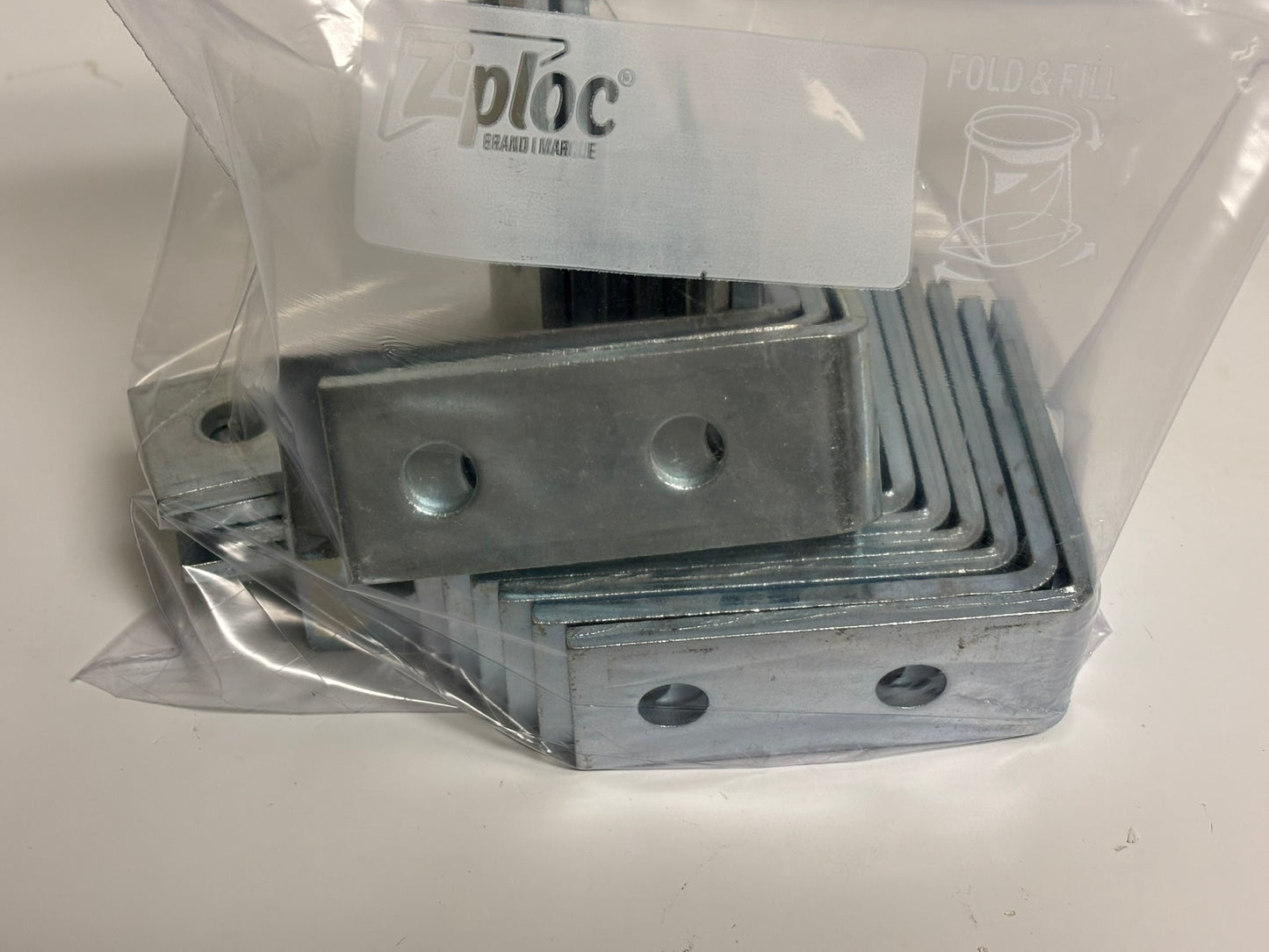 18 PK B-Line B104ZN Zinc-Plated 90° Corner Angle Bracket for Structural Framing