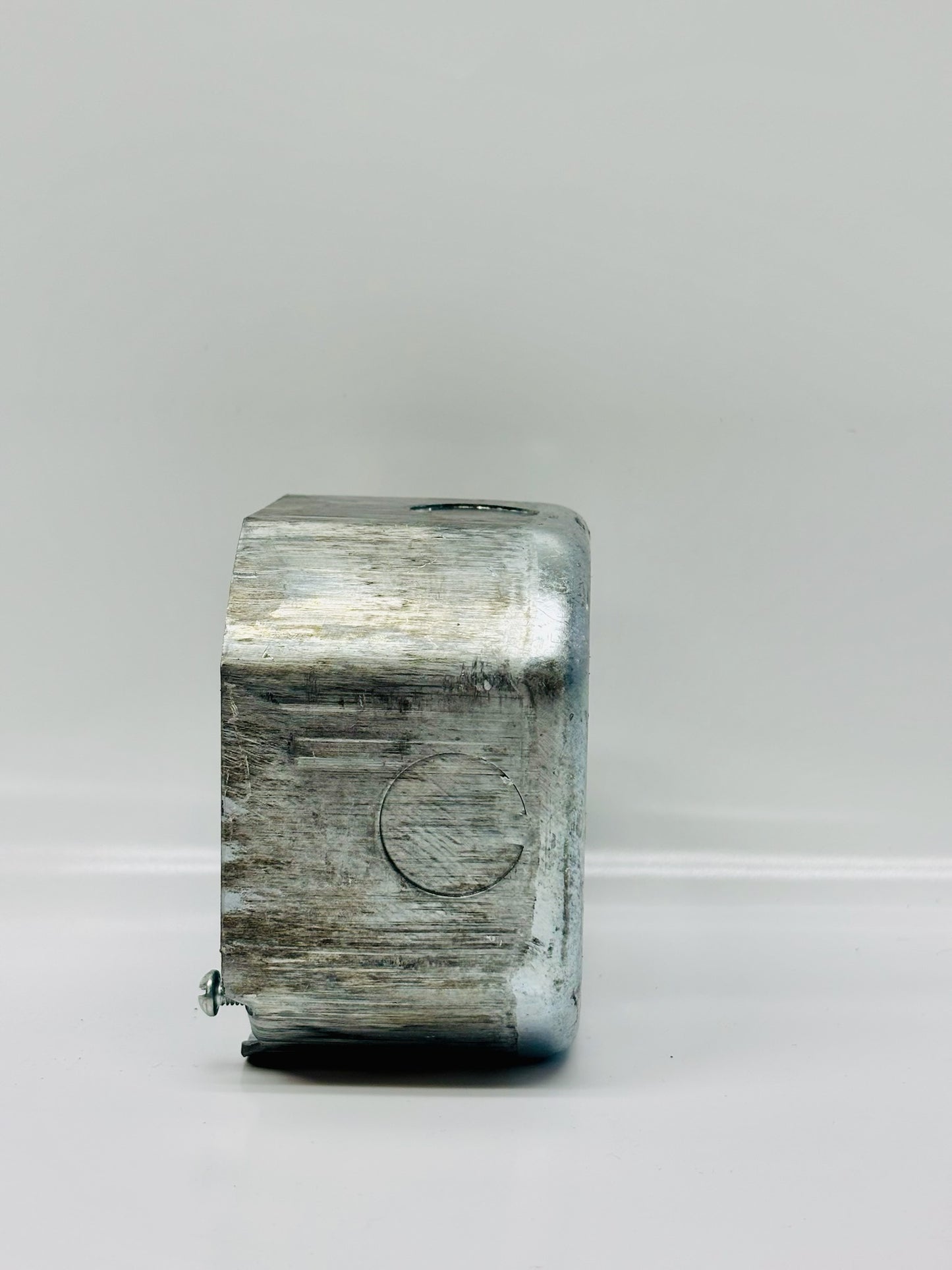 50 Pk Hubbell 165 4-Inch x 2-1/8-Inch Steel Octagon Electrical Box