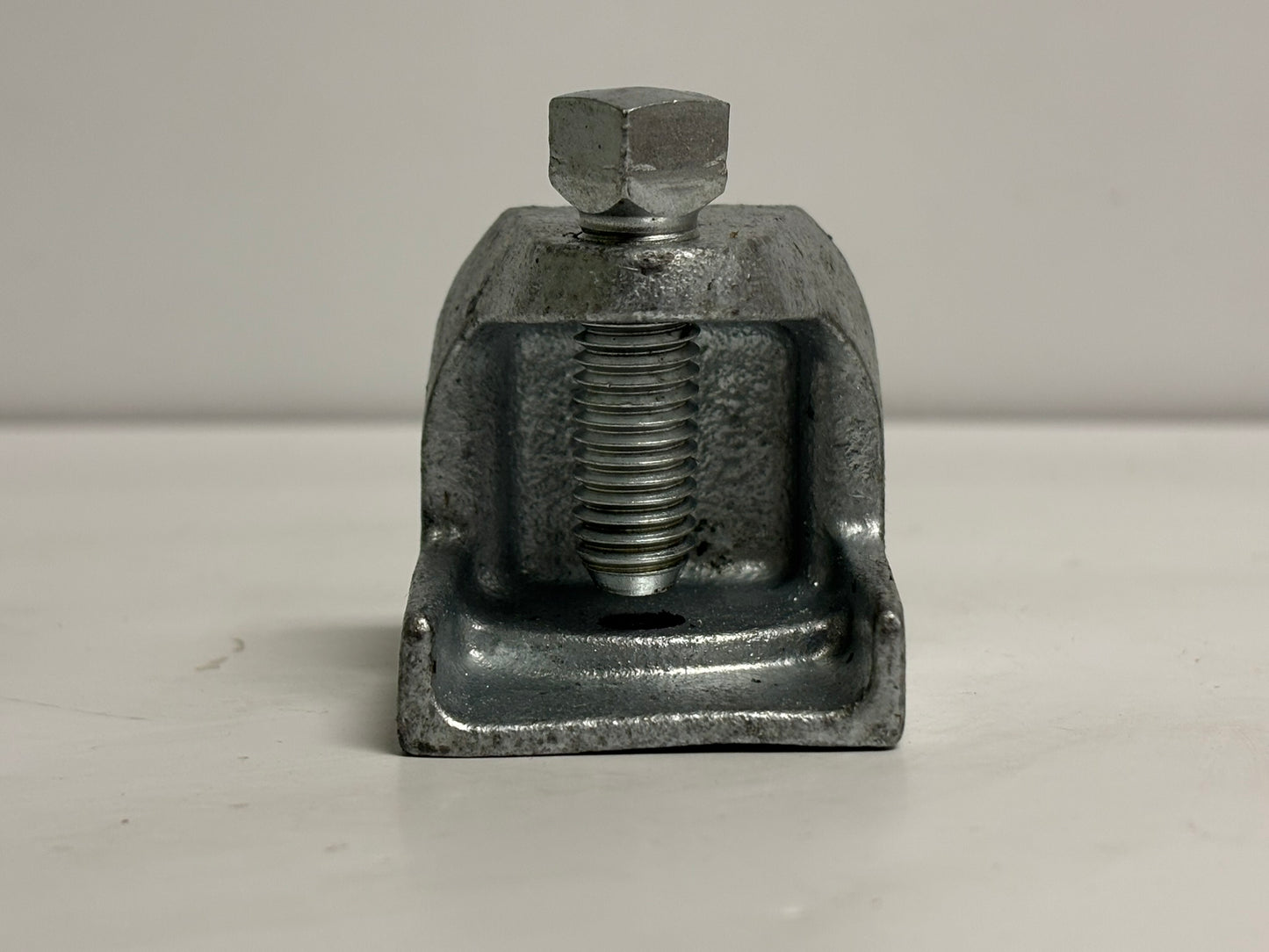 5 PK Appleton Emerson BH502 Heavy-Duty Beam Clamp for Conduit Support