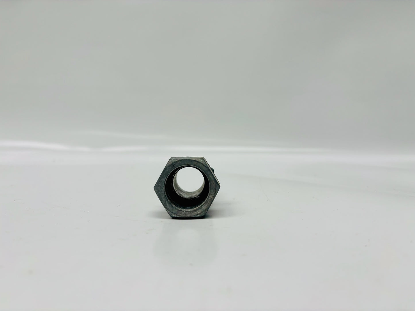 25 Pk Bridgeport 582-DC 3/4 Inch Conduit Combination Coupling