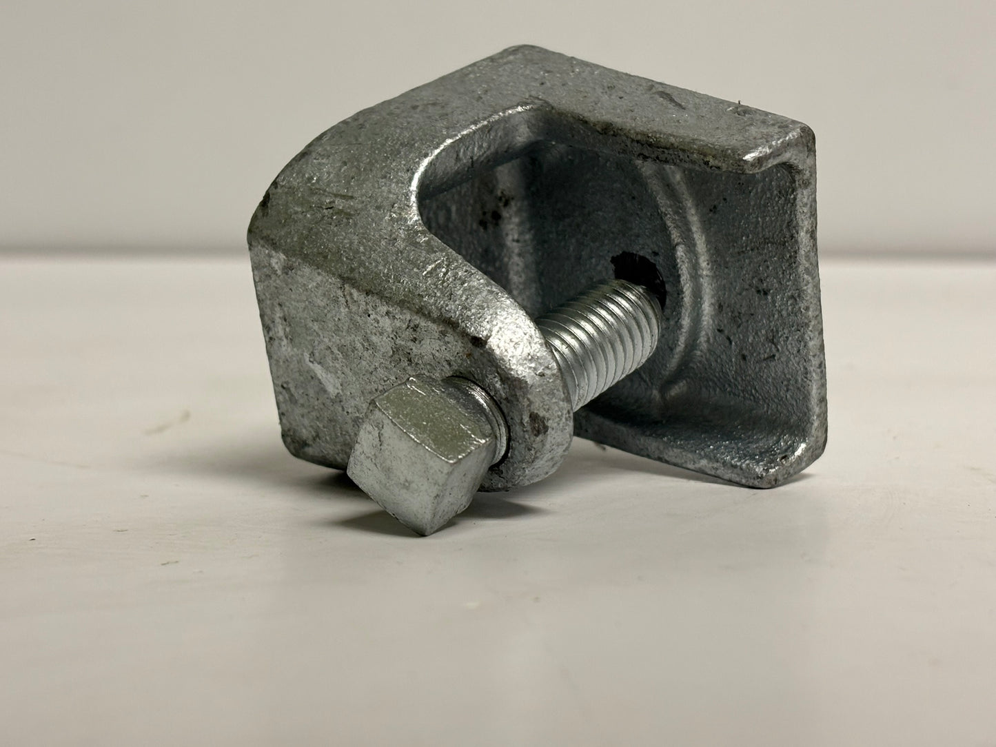 5 PK Appleton Emerson BH502 Heavy-Duty Beam Clamp for Conduit Support