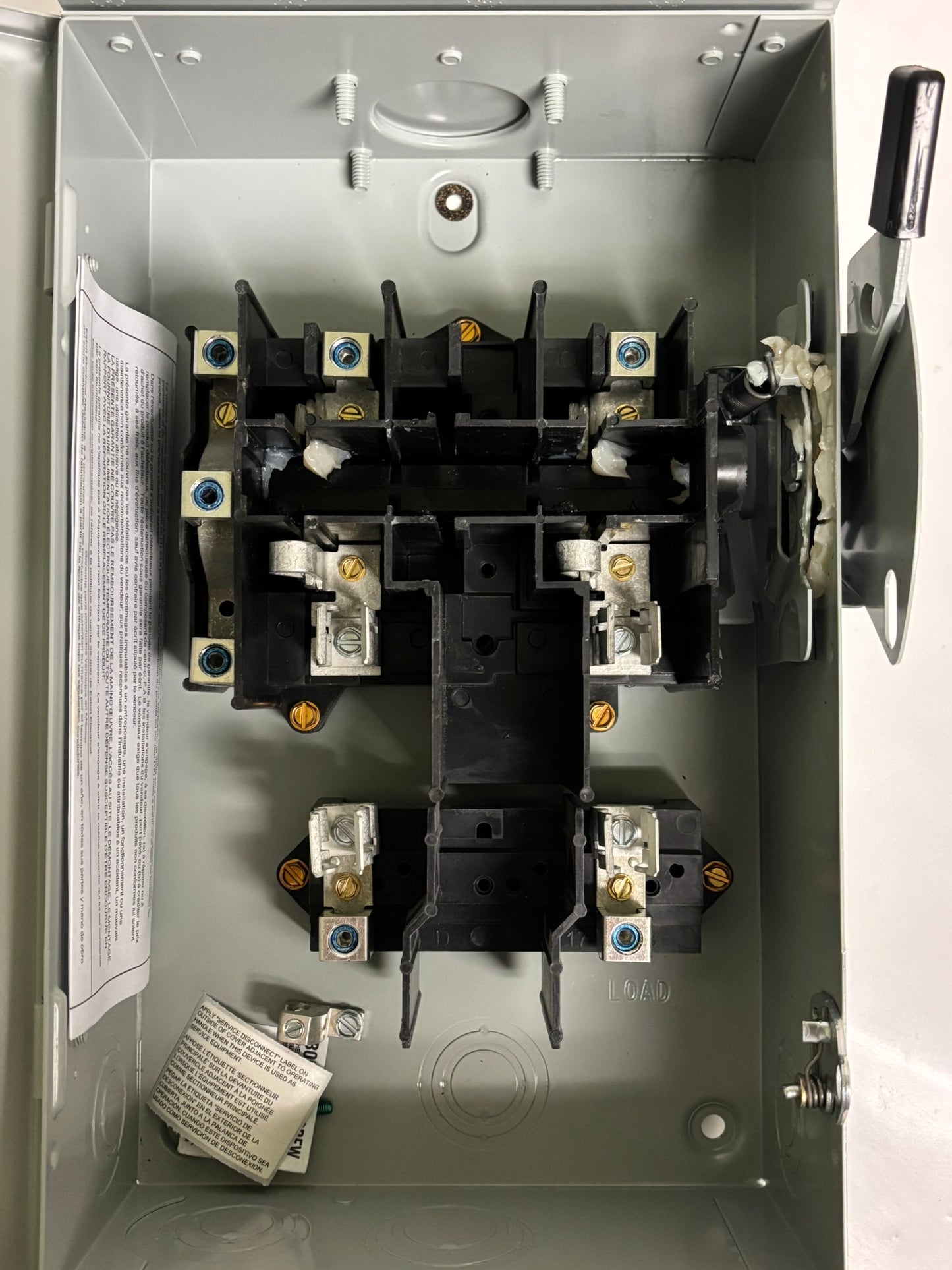 Eaton DG322NRB 60A 240V 3-Pole Fusible Safety Switch, NEMA 3R