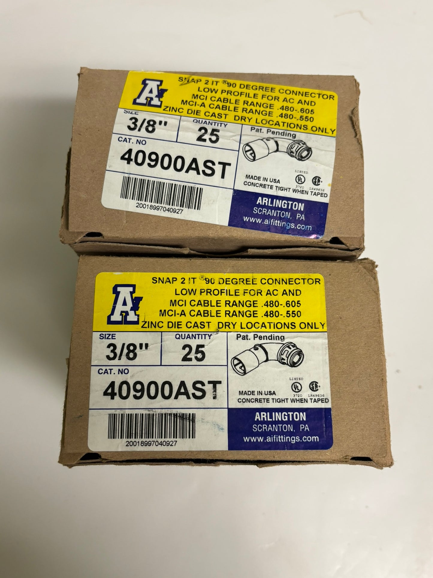 50 PK Arlington 40900AST 90° Snap2IT AC/MC/FMC Connector with Insulated Throat