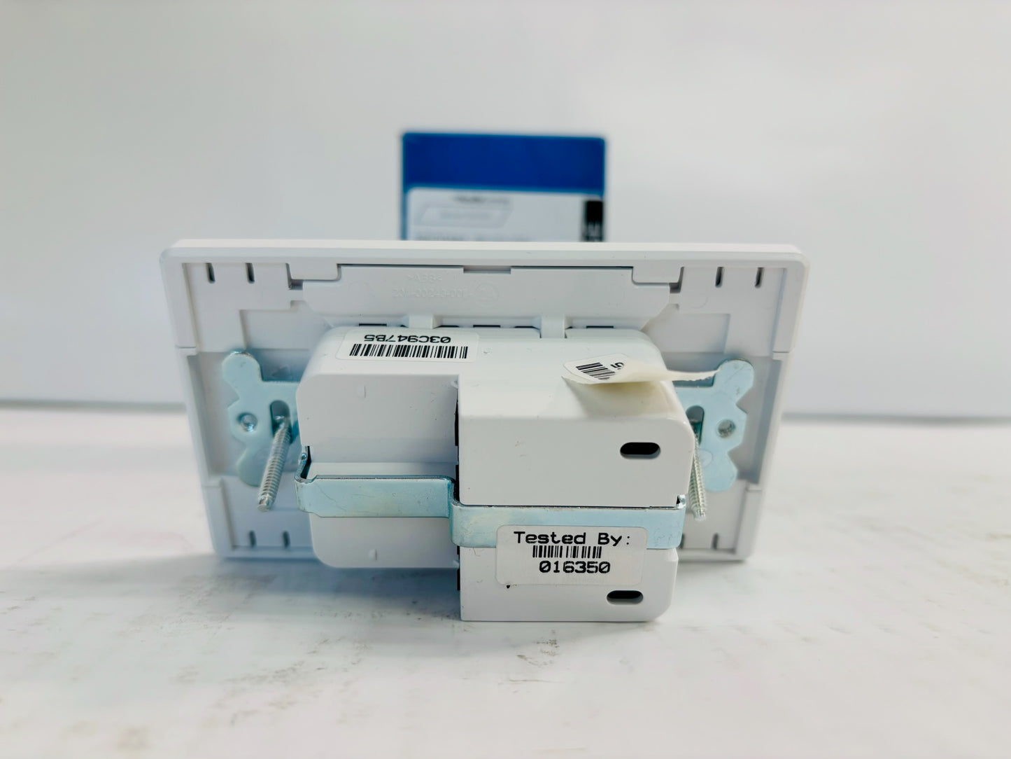 Acuity Controls NPODMA 2P DX WH 2-Pole nLight Wall Control