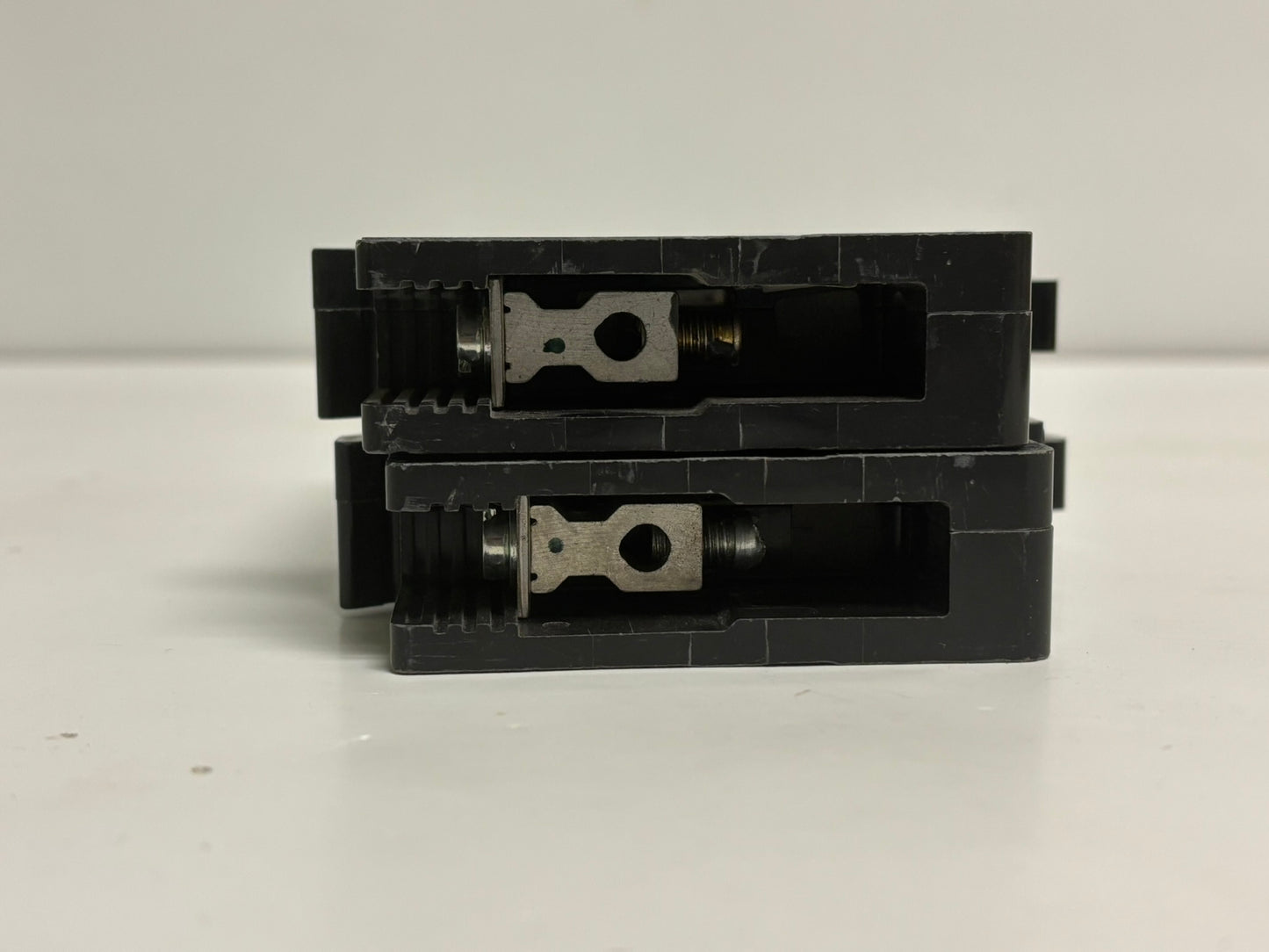 2 PK Square D EJB14020 20A 277V 1-Pole Bolt-On Circuit Breaker, 100kA Interrupting
