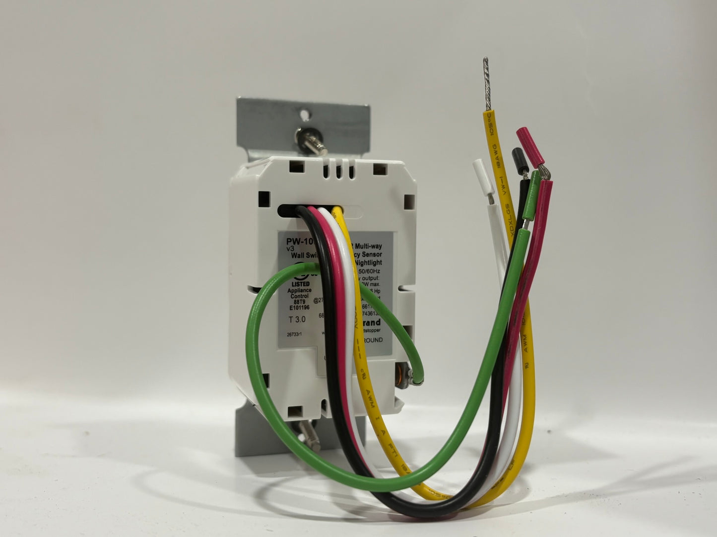 Legrand PW-103N-W PIR Multi-Way Wall Switch Sensor with Nightlight, 525 Sq Ft Coverage
