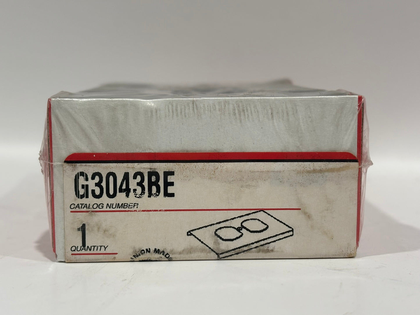 13 PK Wiremold G3043BE Steel Duplex Receptacle Covers for 3000 Series Raceway, Gray
