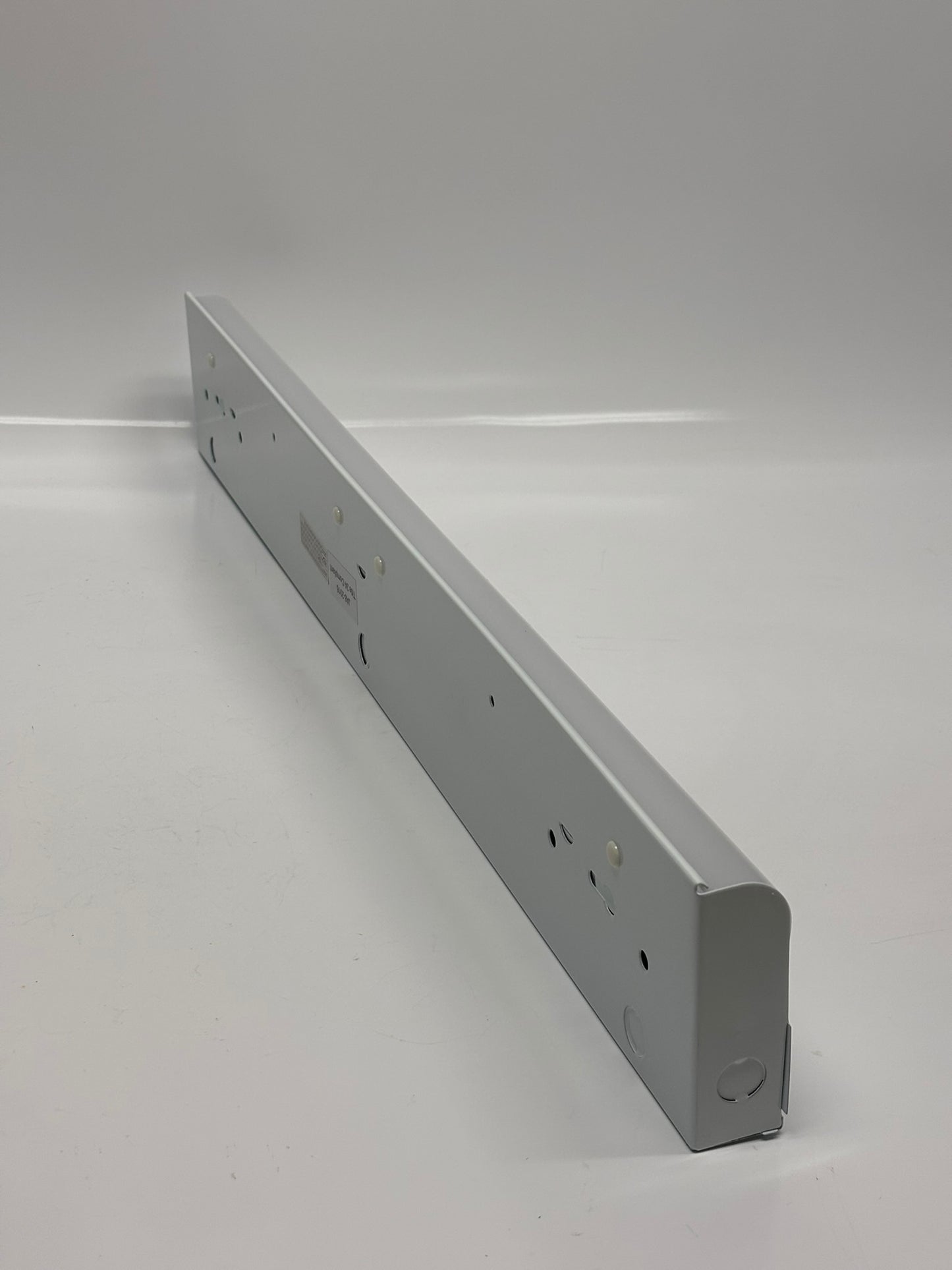 Elite LED Lighting EU-LED-24-900L-DIMTR-120-30K/35K/40K/-WH 1-1/8" LED Undercabinet