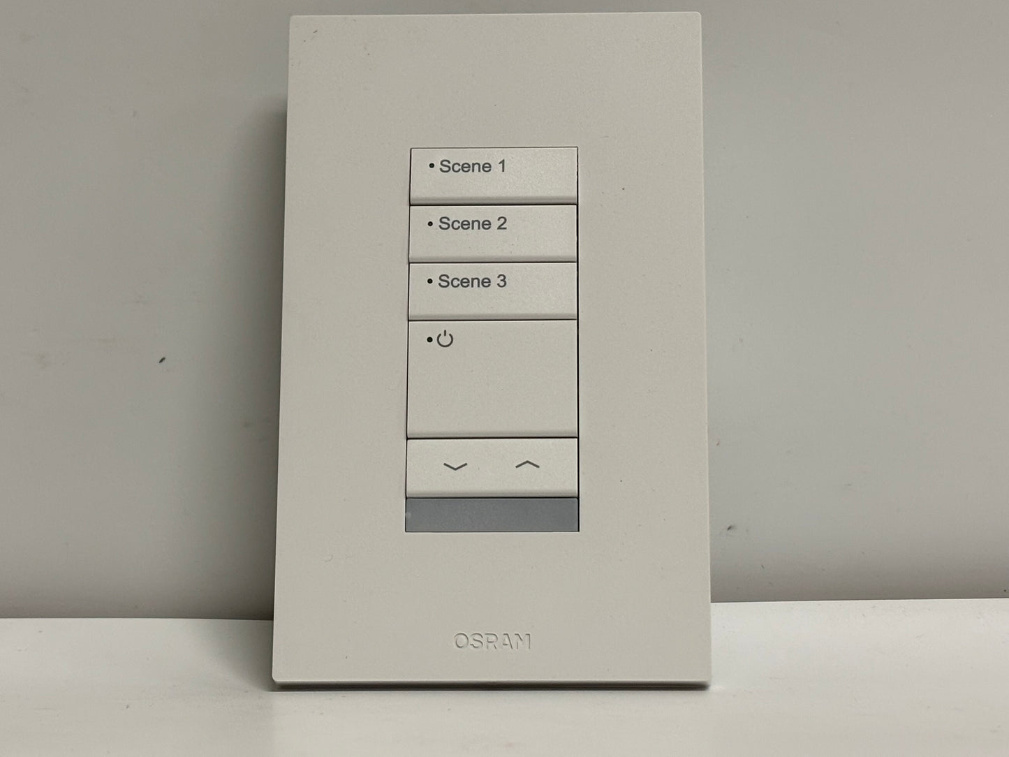 OSRAM EN-WS-SC3-ZB-WH Zigbee 3-Button Wireless Scene Dimming Wallstation
