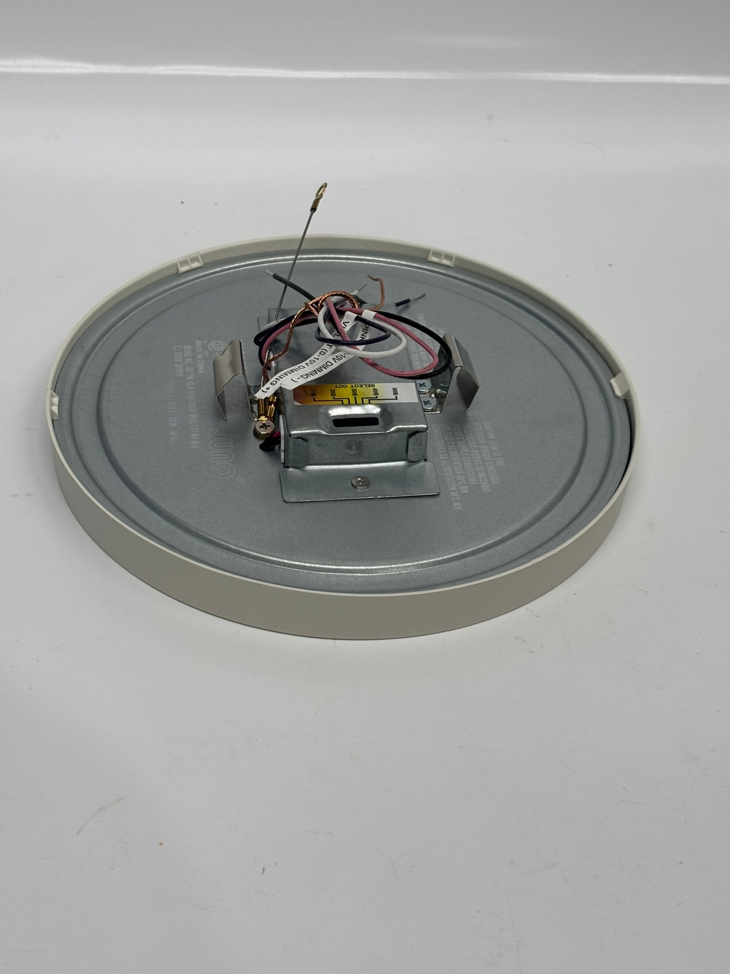 Acuity JSF-7IN-10LM-SWW5-90CRI-MVOLT-ZT-WH-MH12 Juno SlimForm™ LED Round Surface Mount Downlight