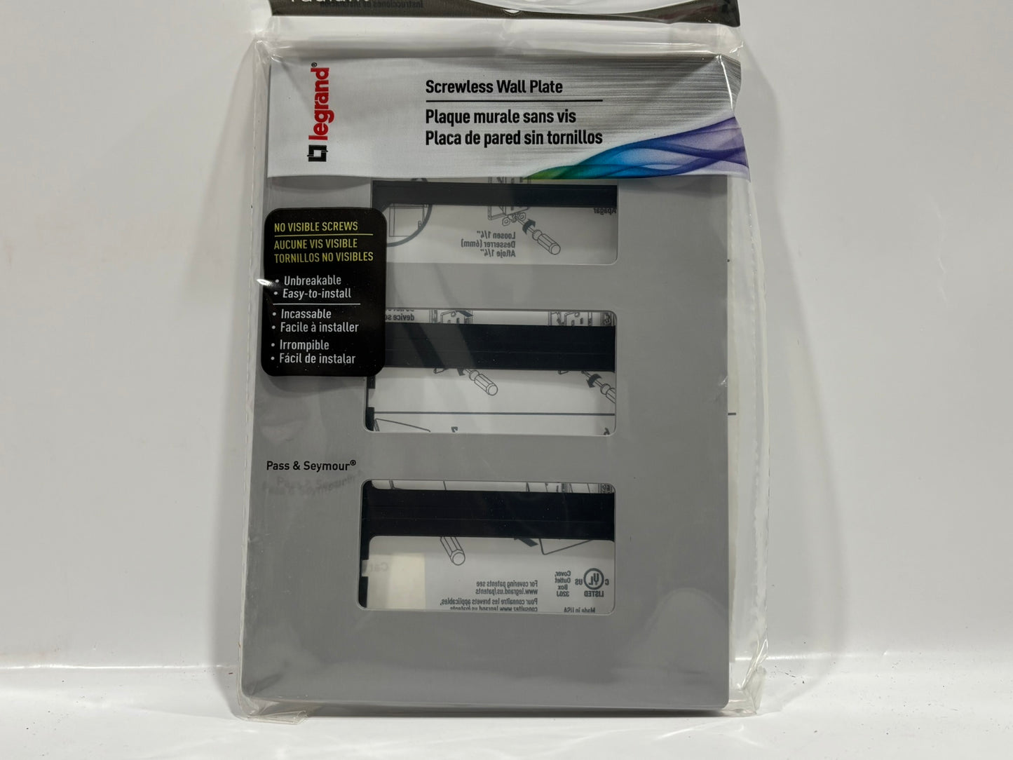 Legrand RWP263GRY 3-Gang Radiant Screwless Wall Plate