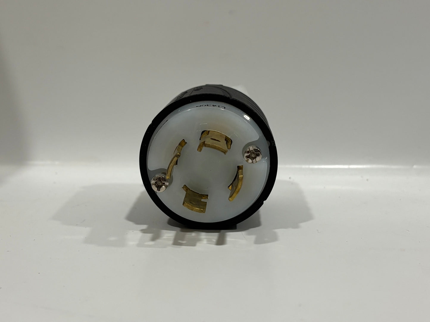 10 PK Legrand L1430-P 30A 125/250V NEMA L14-30P Locking Plug, Industrial Grade
