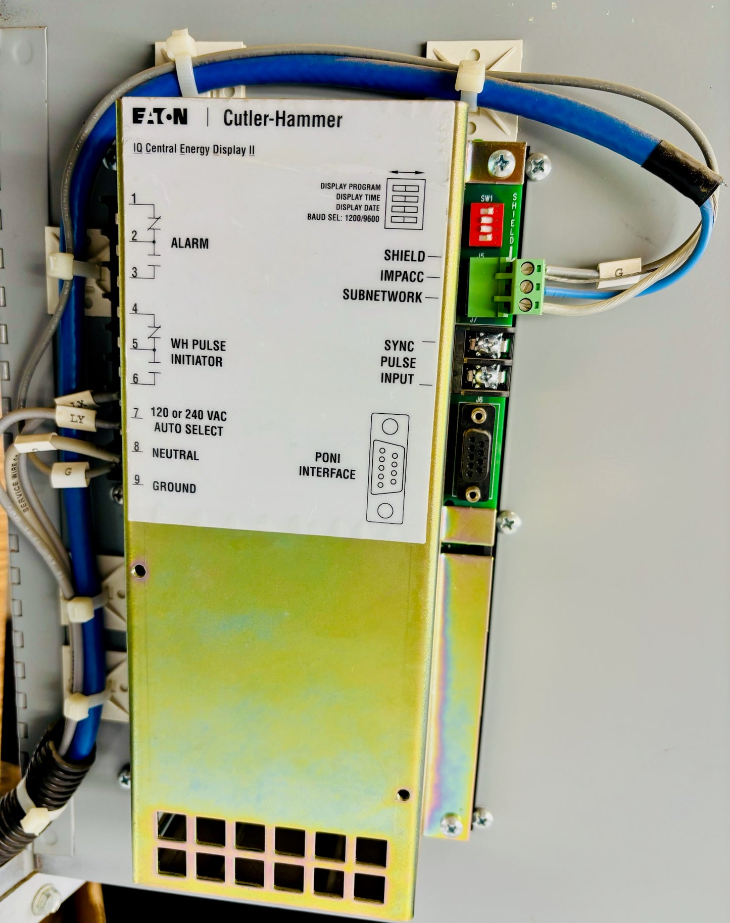 Eaton Cutler‑Hammer IQ Central Energy Display II Panel Energy Monitoring Unit
