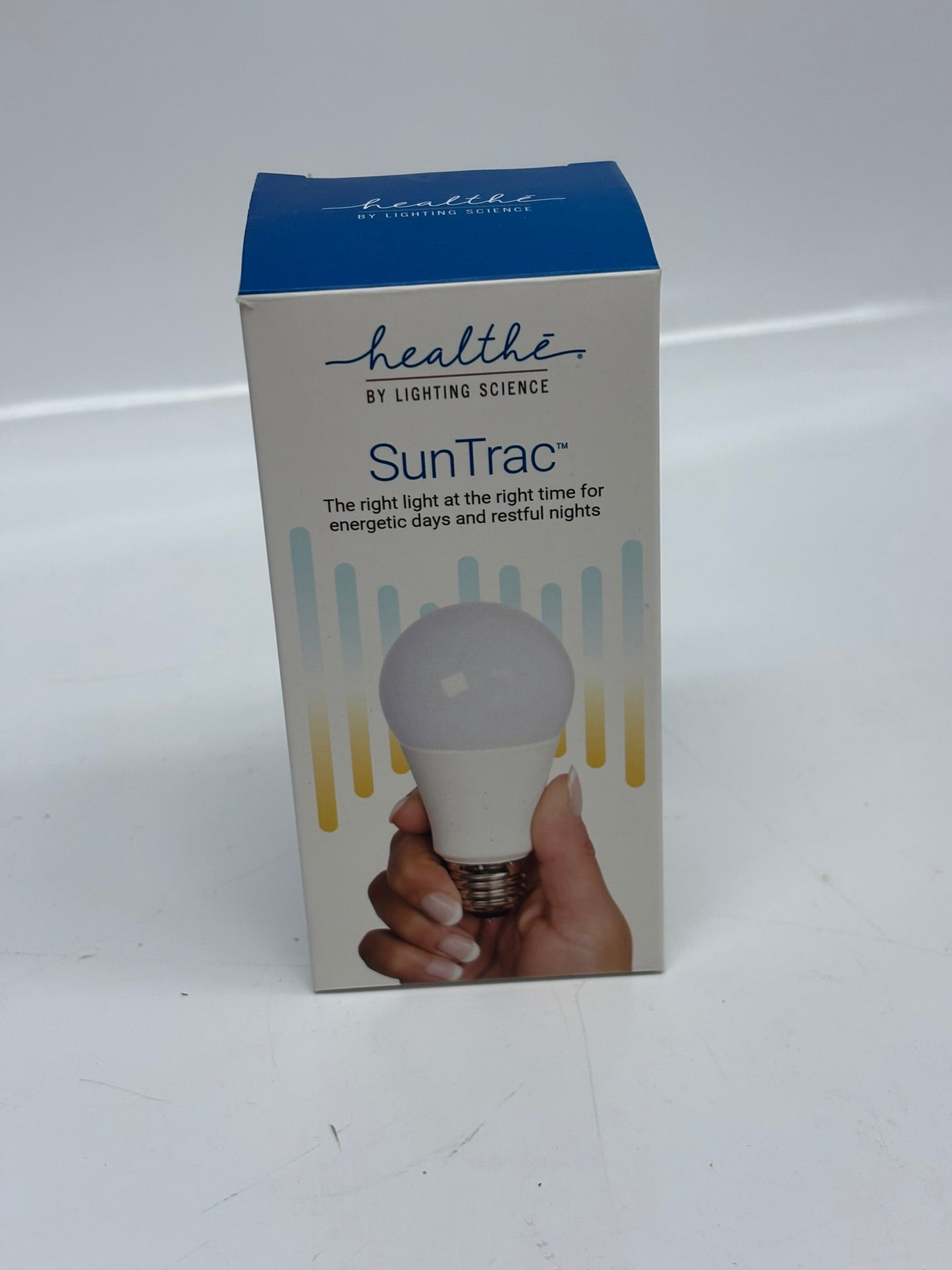 6-Pack Suntrac A19/E26 Healthe by Lighting Science 600Lm @ 5000K GoodDay, 7 W, 110 - 120 V