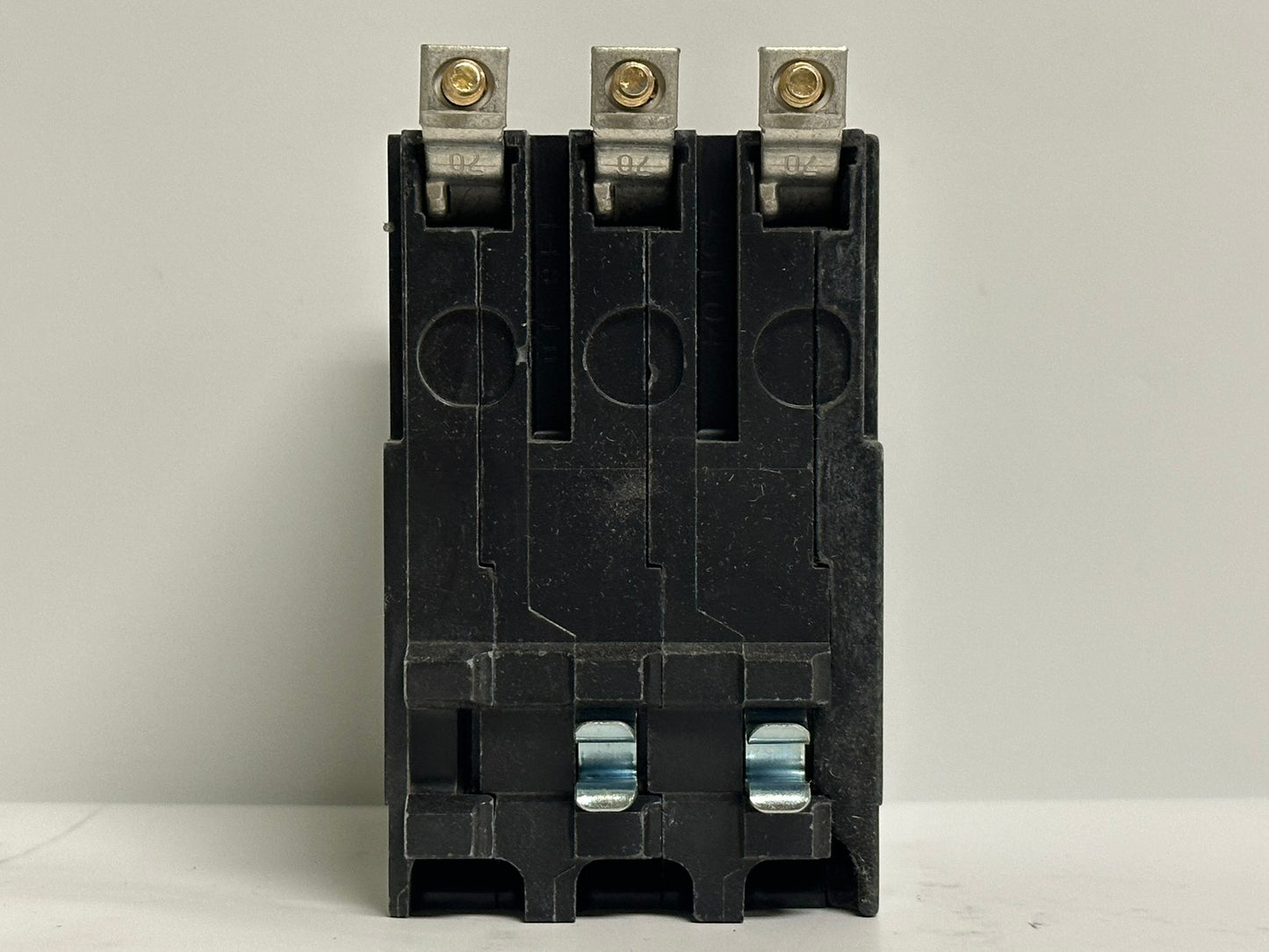 Schneider Square D QOB390 90A 3-Pole Circuit Breaker, 120/240V, Bolt-On