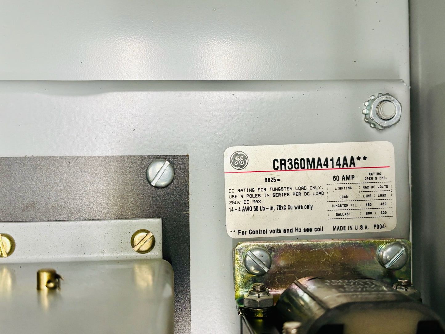 GE CR360MA414AA Industrial Electrical Contactor 115-120V 60HZ 110V 50HZ