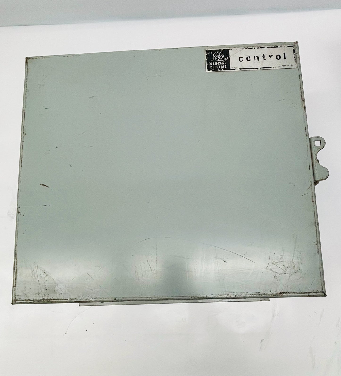 GE CR360MA413AA Industrial Electrical Contactor 265-277V 60HZ 220V 40HZ