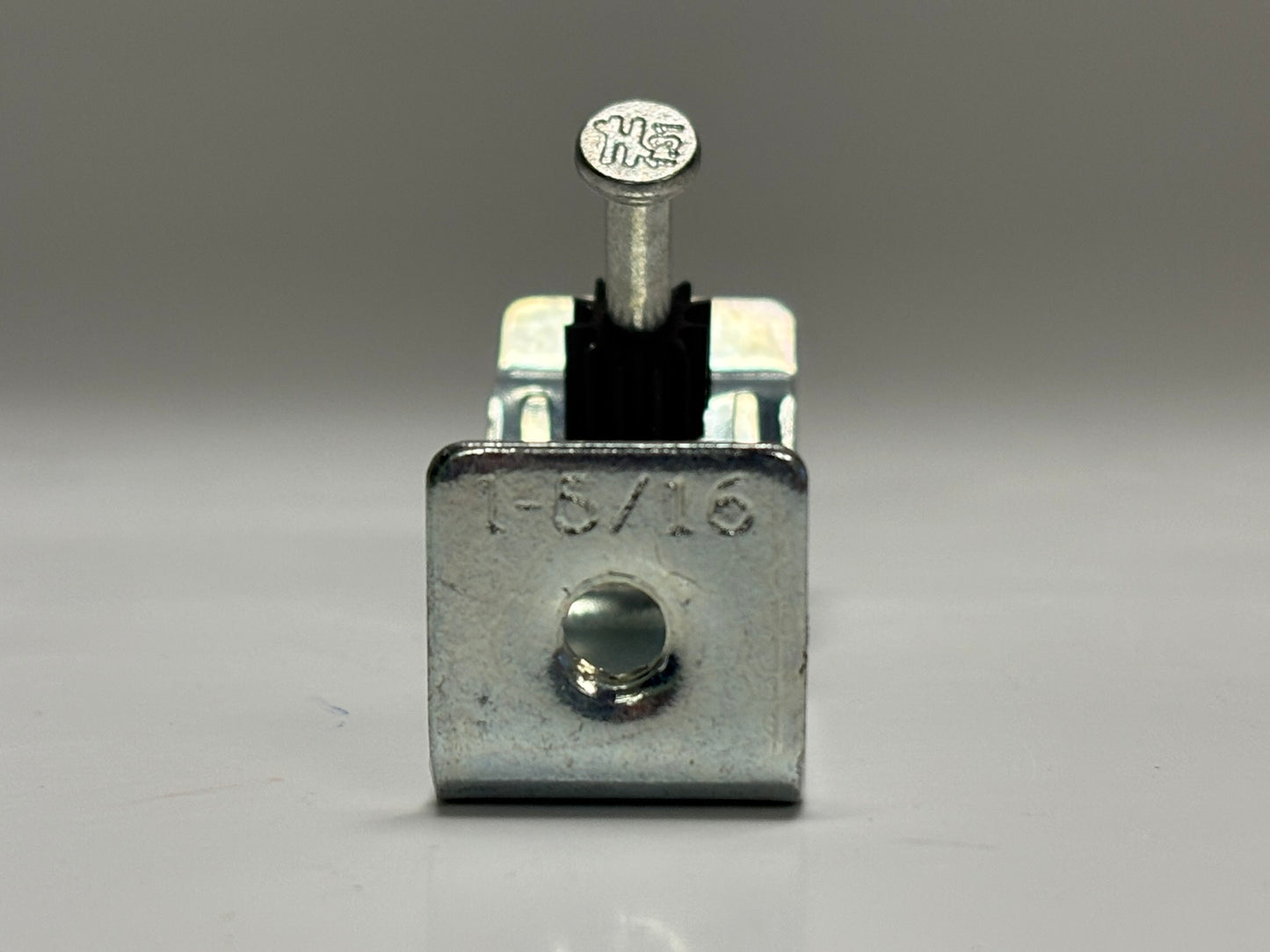 50 PK Simpson Strong‑Tie PTRHA4‑131 Powder‑Actuated Threaded Rod Hanger, 1/4″ Rod