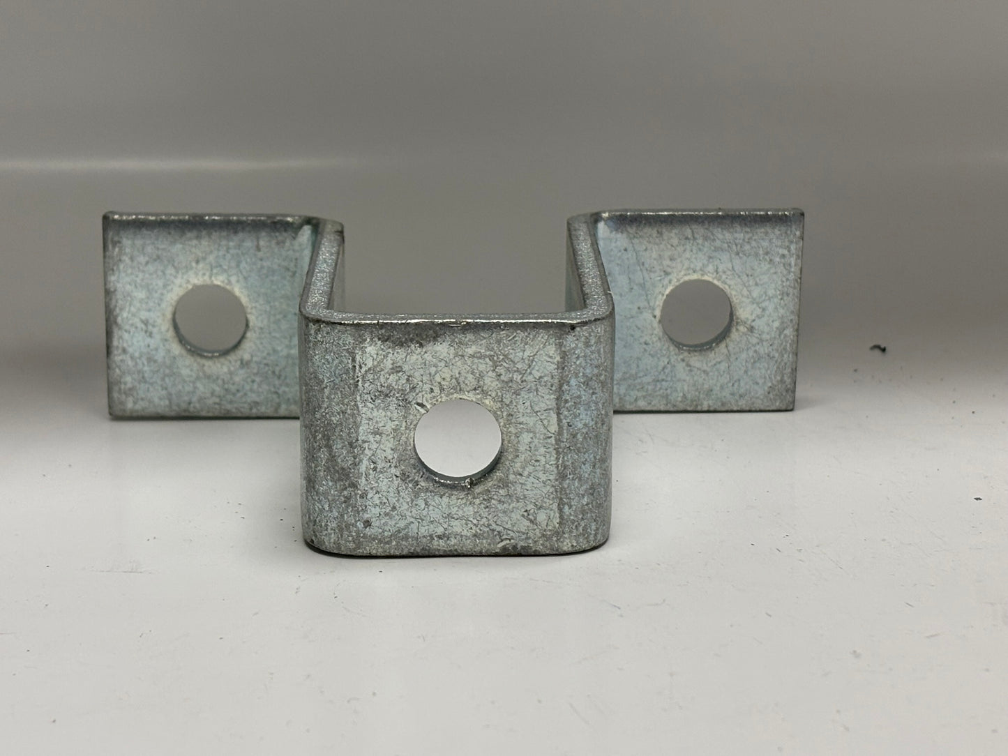 12 PK Atkore PS‑679‑EG Power‑Strut 9/16″ U‑Support, Electro-Galvanized, 5⅜″ Long