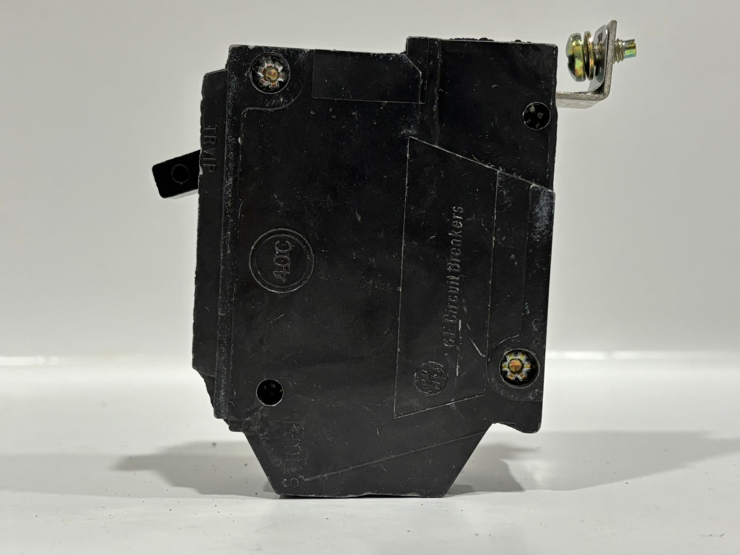 New GE Consumer & industrial 1 Pole, 30 AMP Circuit Breaker THQB1130