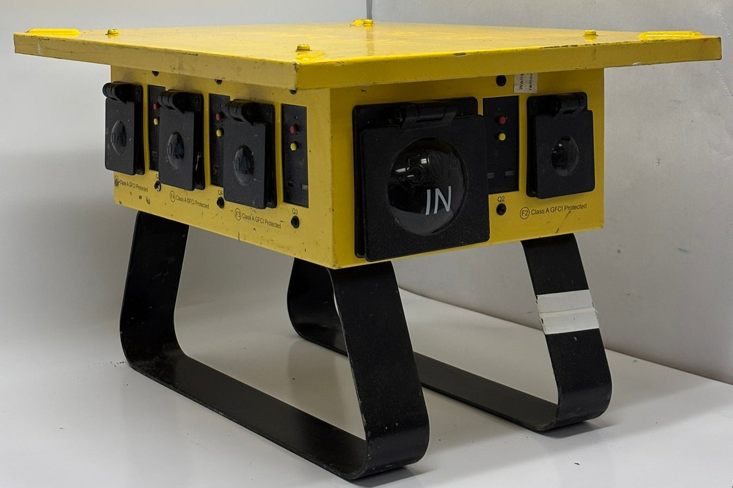 Voltec Industries T-BOX-6L Temporary Power Box with Locking Receptacles