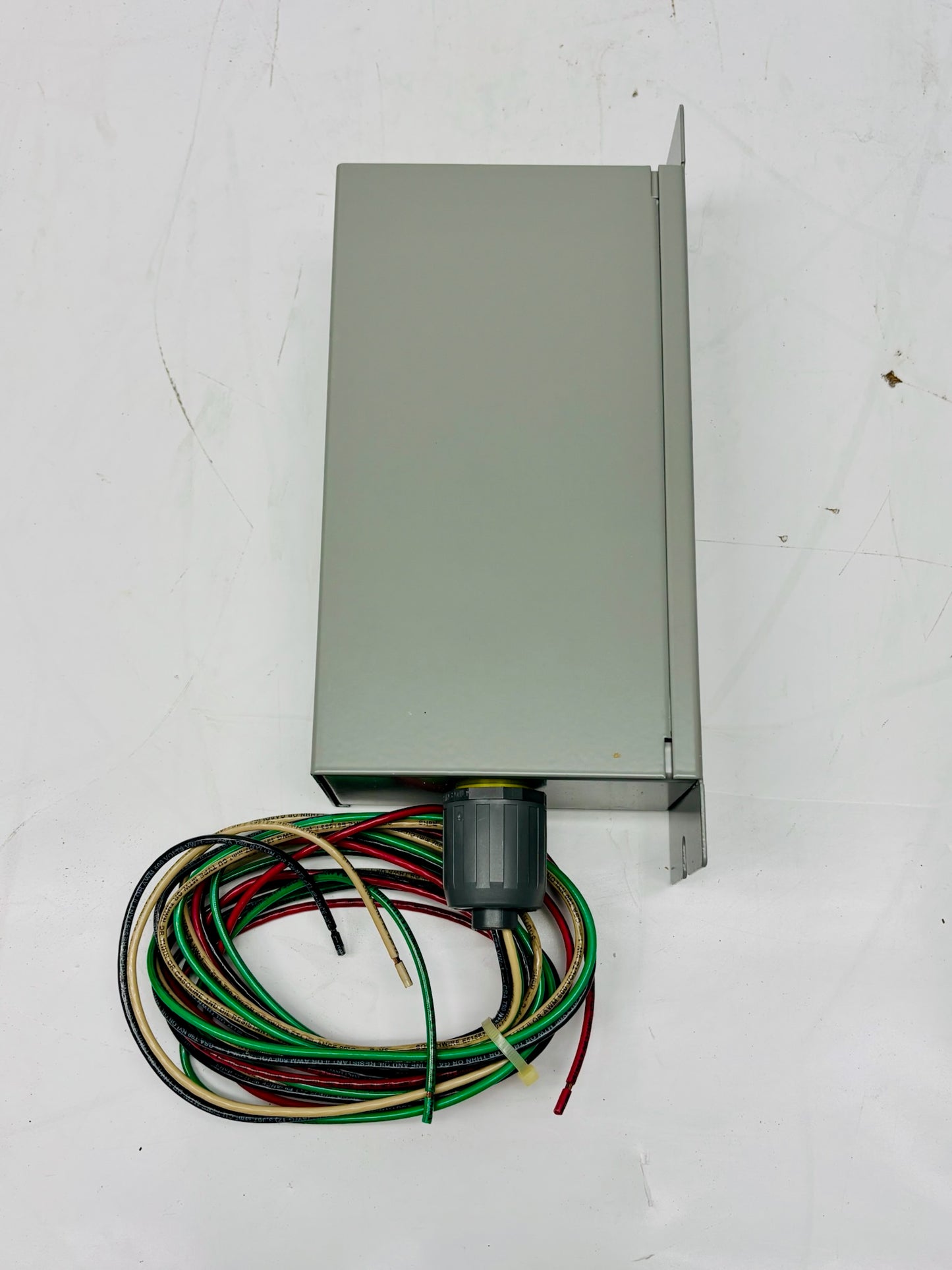 Powerworx CPS-E3-1R-240-V2 Residential Power Conditioning System