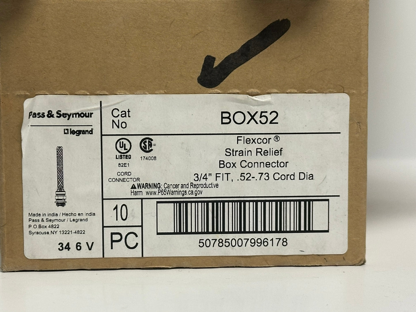 10 PK Legrand BOX52 3/4" NPT Strain Relief Box Connector with Flexcor Grip