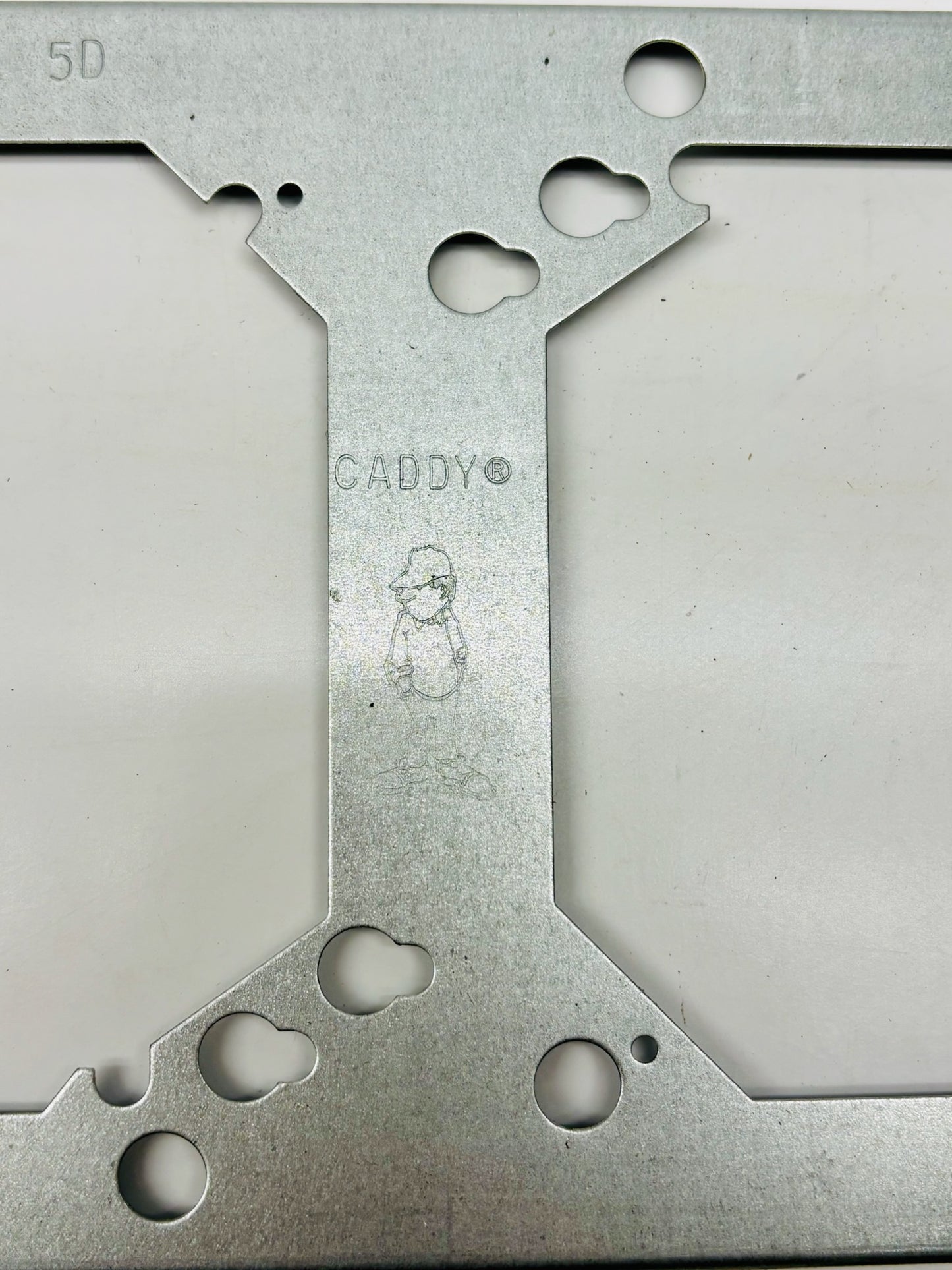 134 Pk nVent Caddy RBS24 24in Rigid Box Support for Metal Studs