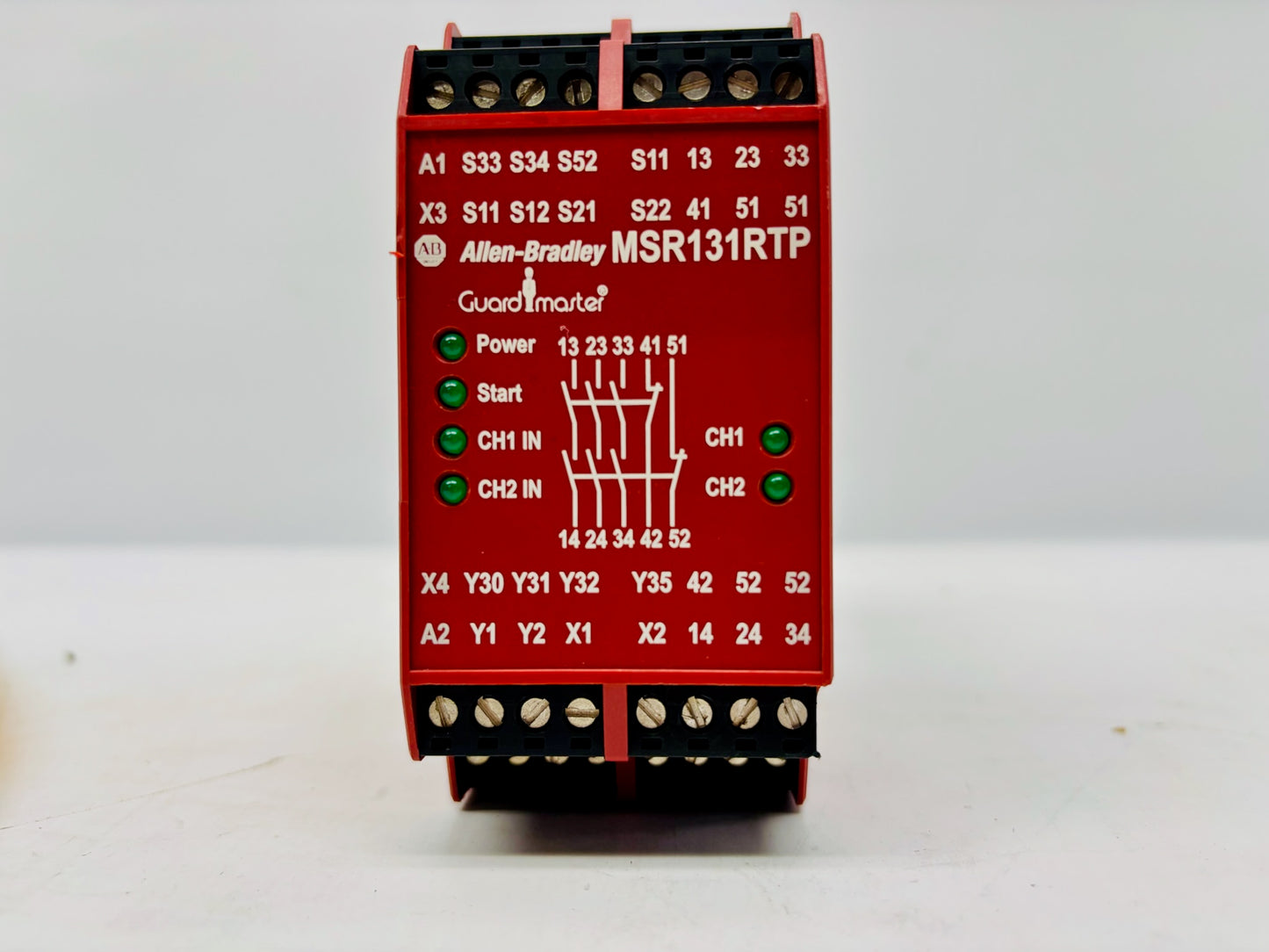 Allen-Bradley MSR131RTP 440R-C23139 Safety Relay, 24V AC/DC
