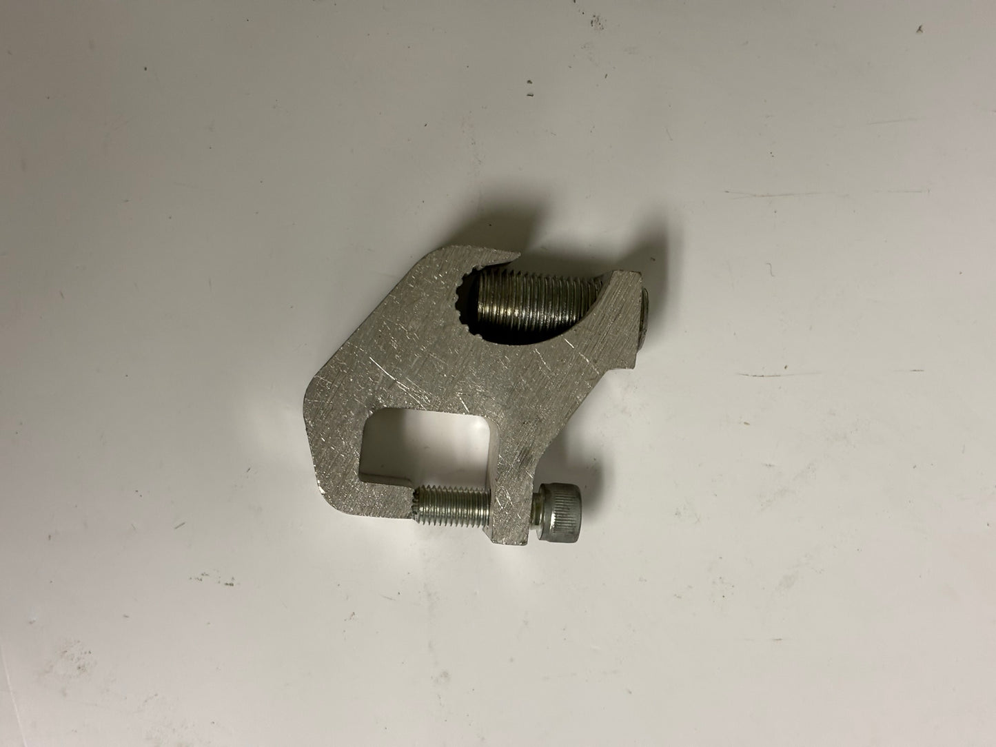 10-Pack Eaton 9A-2130 B-Line Cable Tray Ground Clamp